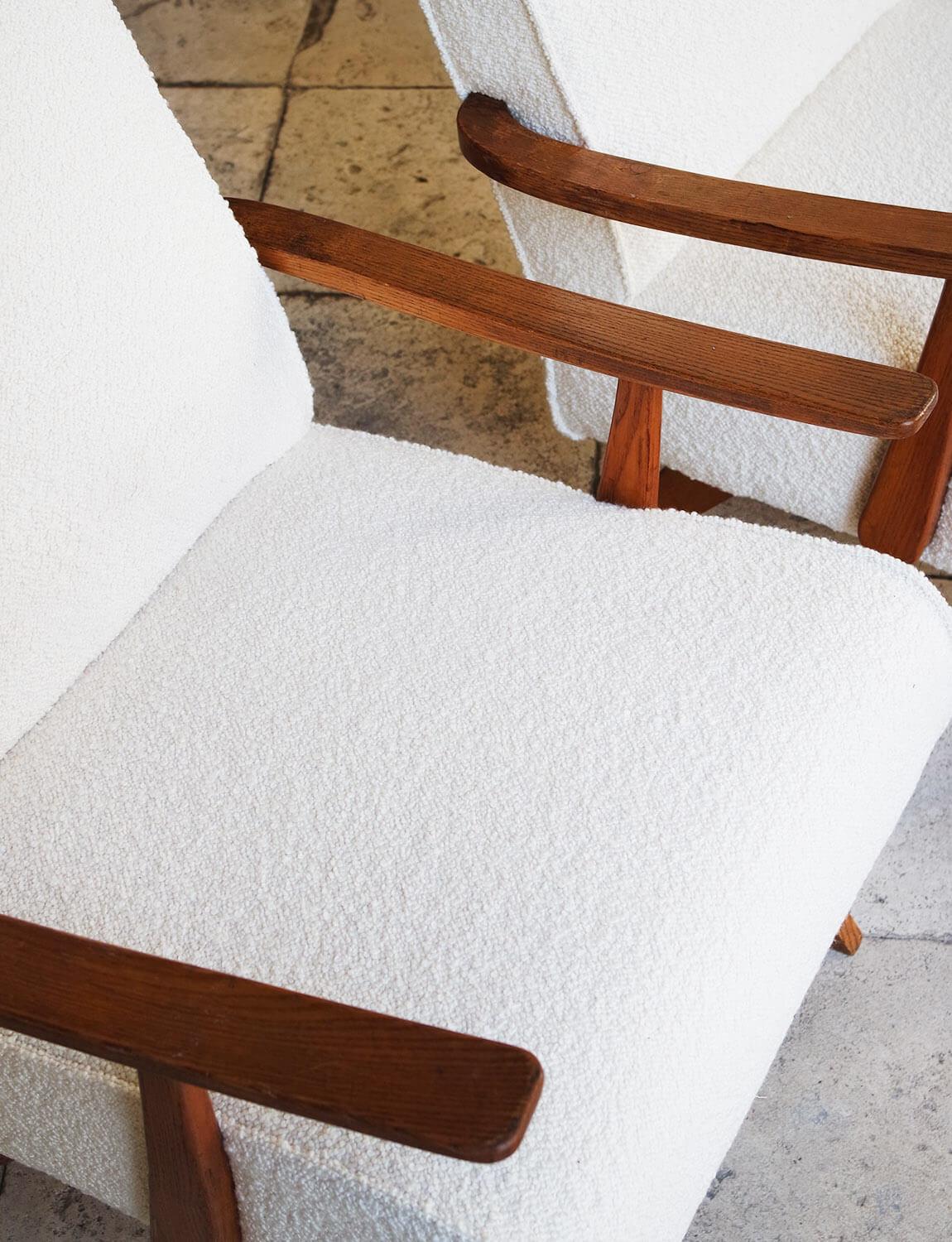 1970s Restored Italian Armchairs reupholstered in Dedar Boucle Fabric For Sale 2
