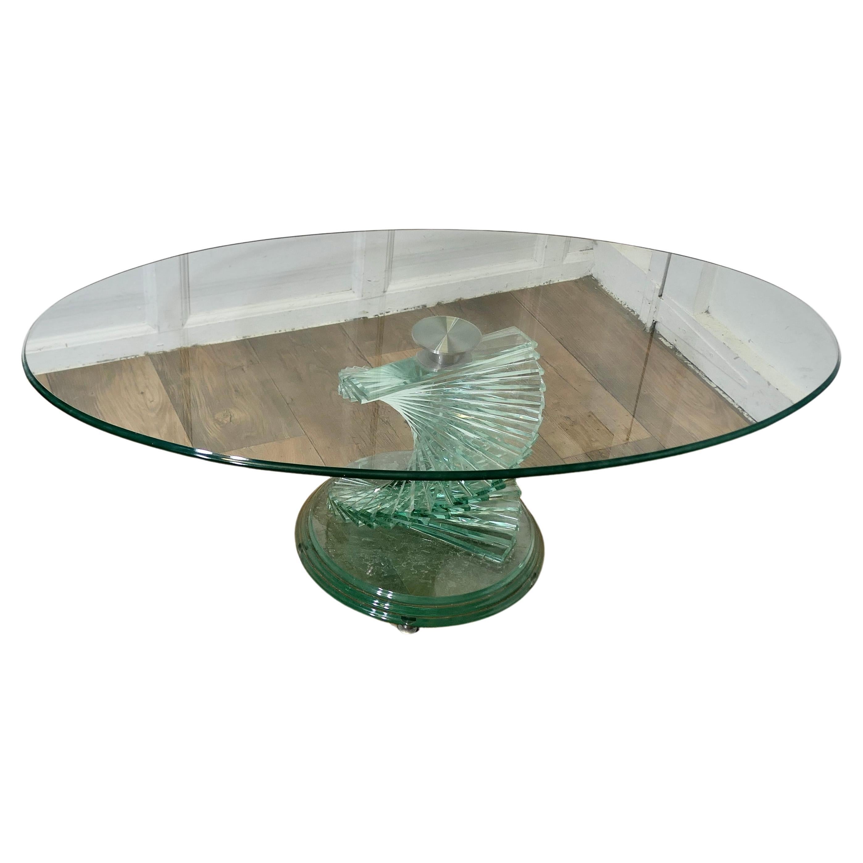 Table basse en verre au design rétro des années 1970 posée sur une spirale en verre