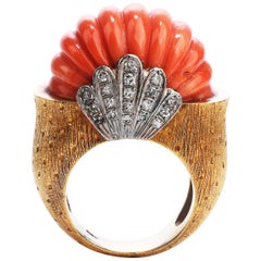 1970's Retro Diamant geschnitzt Vintage Koralle 18k Gold Shell Cocktail Ring
