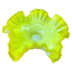 1970 Retro Neon Yellow Opaline Candy Bowl (bol à bonbons en opaline)