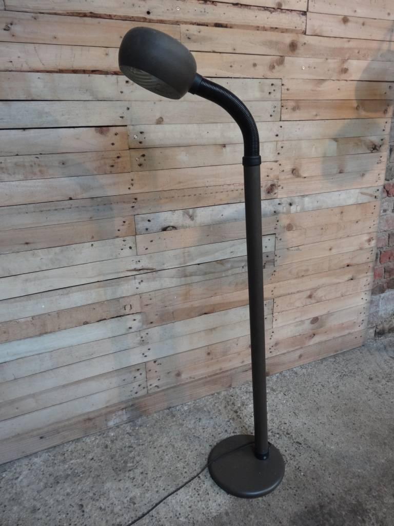 1970er Retro Vintage Freistehende Dijkstra Stehlampe in Form einer Schüssel (Moderne der Mitte des Jahrhunderts) im Angebot