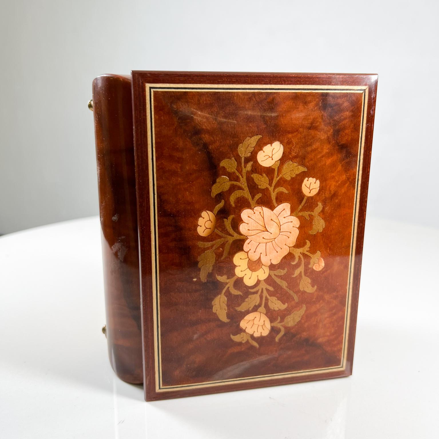 1970s Reuge Ste Croix Inlaid Wood Jewelry Box Music Love Story Italy 4
