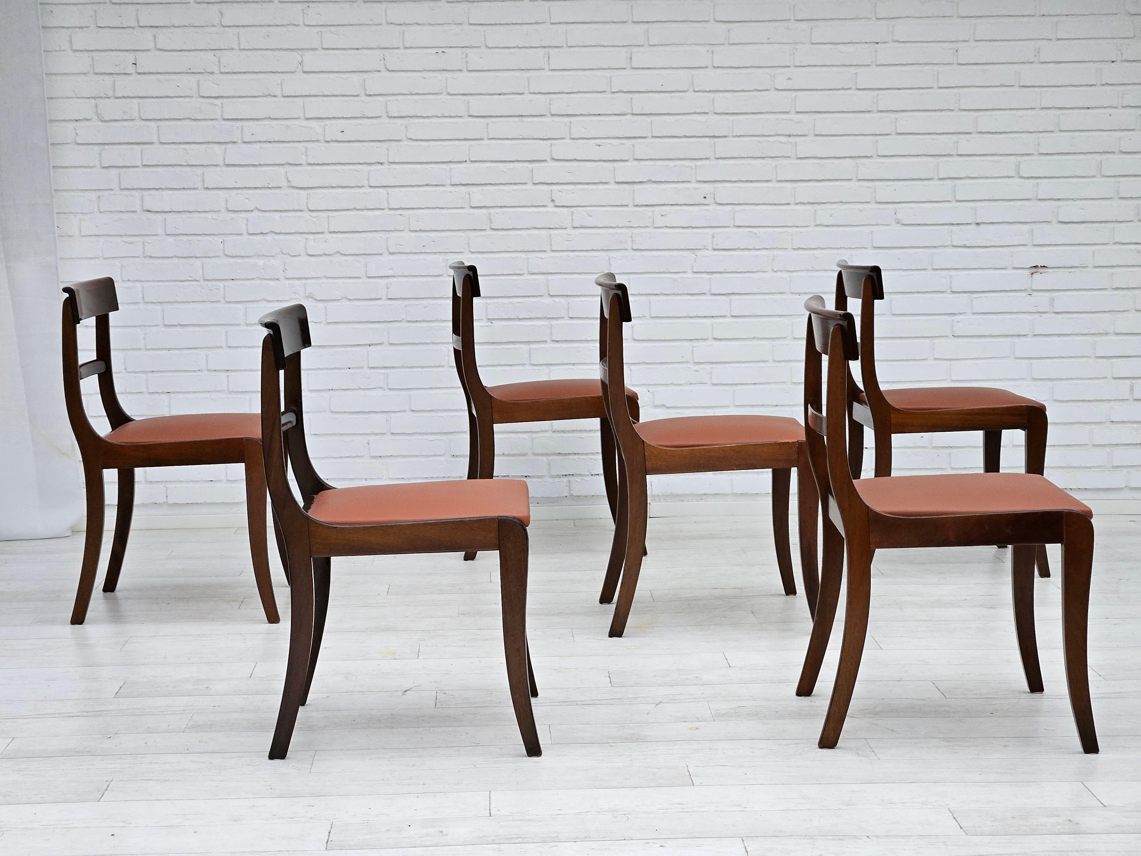1970s, reupholstered set of 6 pcs Danish dining chairs, teak wood, leather. In Good Condition For Sale In Tarm, 82