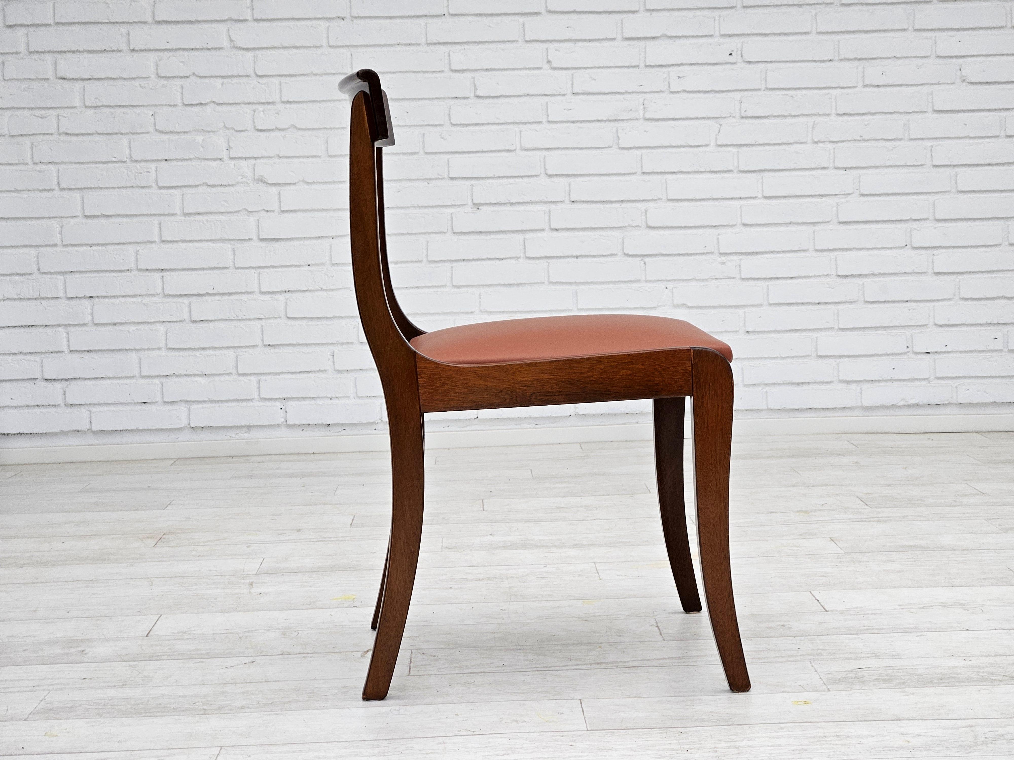 1970s, reupholstered set of 6 pcs Danish dining chairs, teak wood, leather. For Sale 2