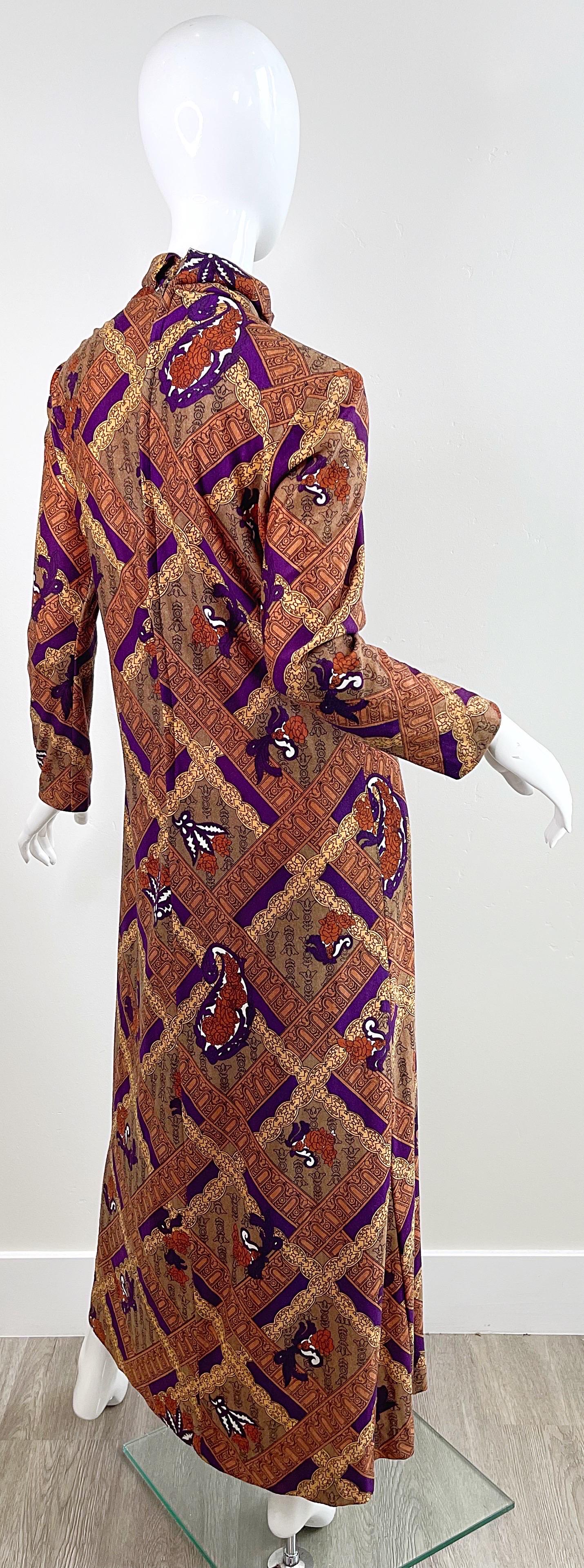 1970s Rhonda Roy Abstract Print Mock Neck Long Sleeve Vintage 70s Maxi Dress For Sale 7