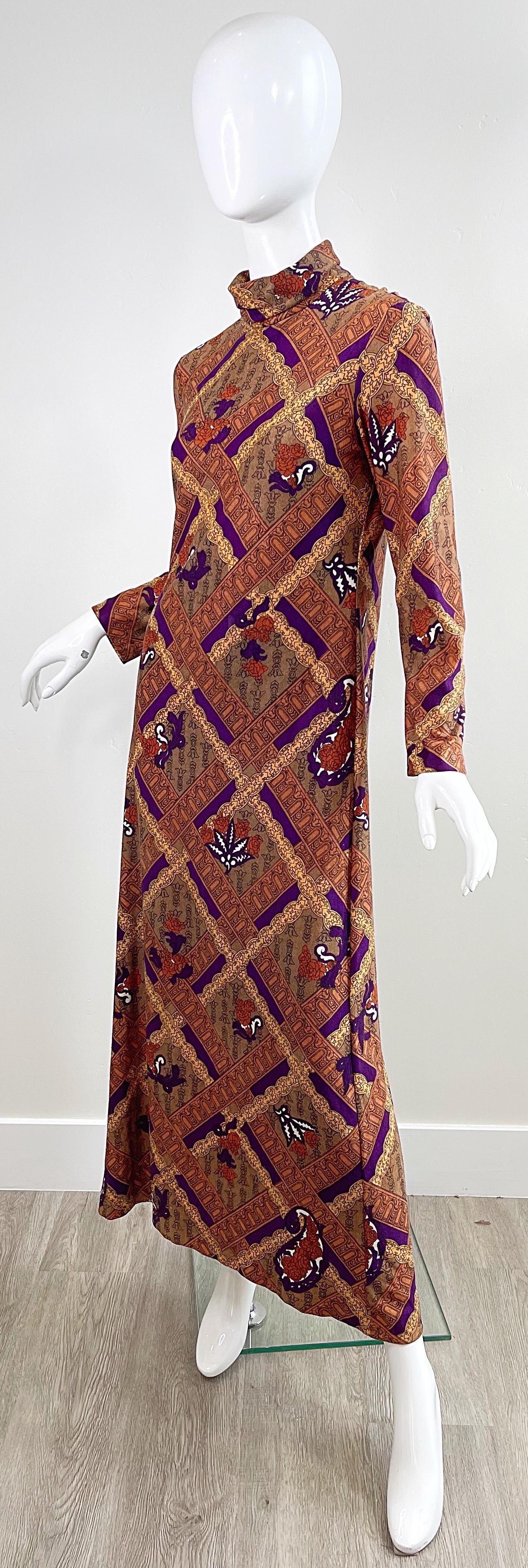 1970s Rhonda Roy Abstract Print Mock Neck Long Sleeve Vintage 70s Maxi Dress For Sale 4