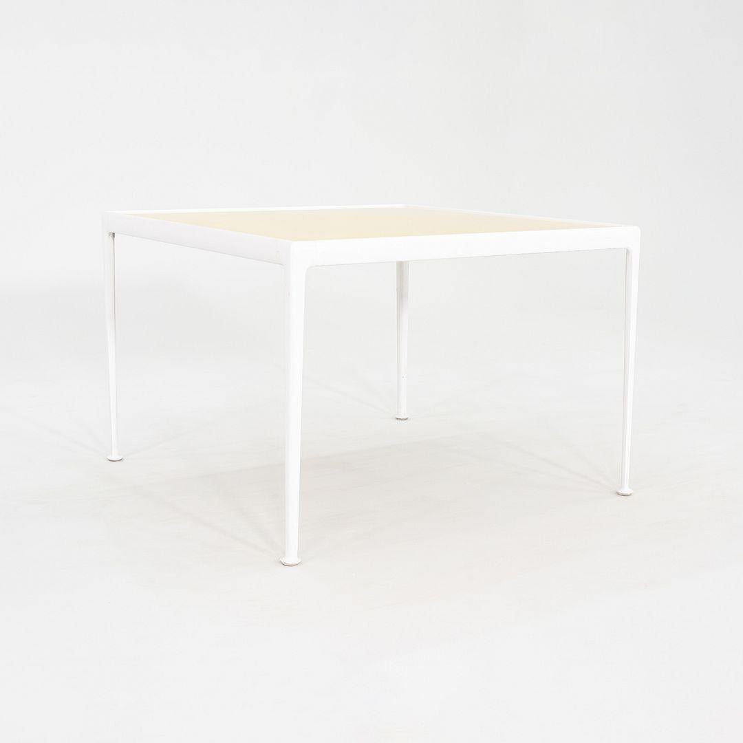 1970 Richard Schultz for Knoll Dining Table with Yellow Top 38 inch en vente 1
