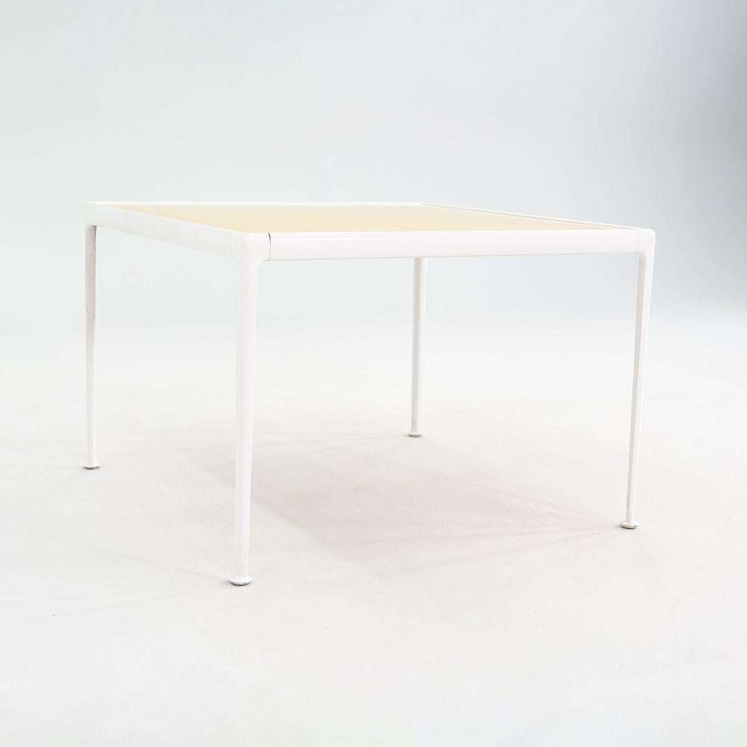 1970 Richard Schultz for Knoll Dining Table with Yellow Top 38 inch en vente 2