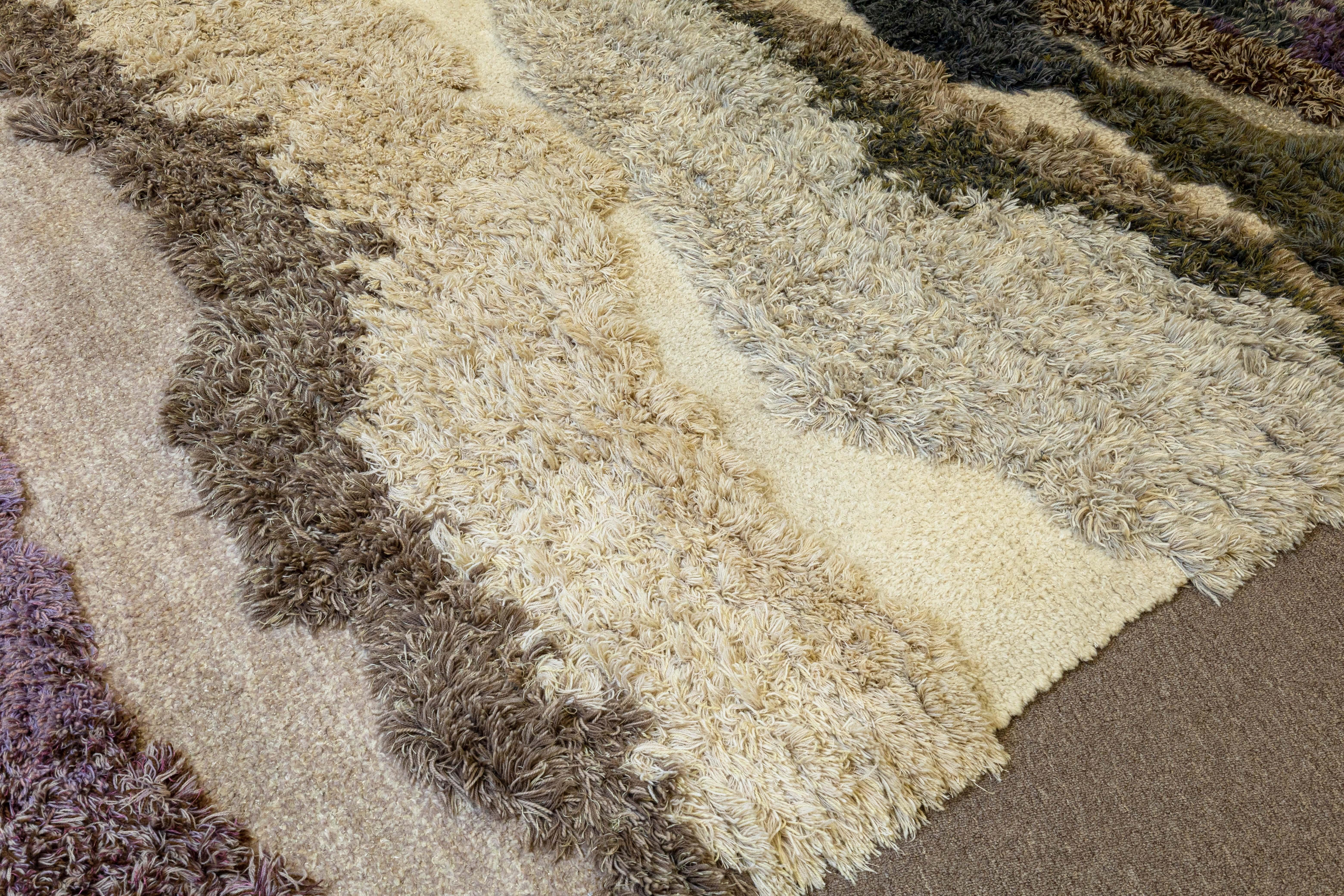 American 1970s Robert Kidd Handwoven Wool Area Rug Wall Hanging 9' x 11'