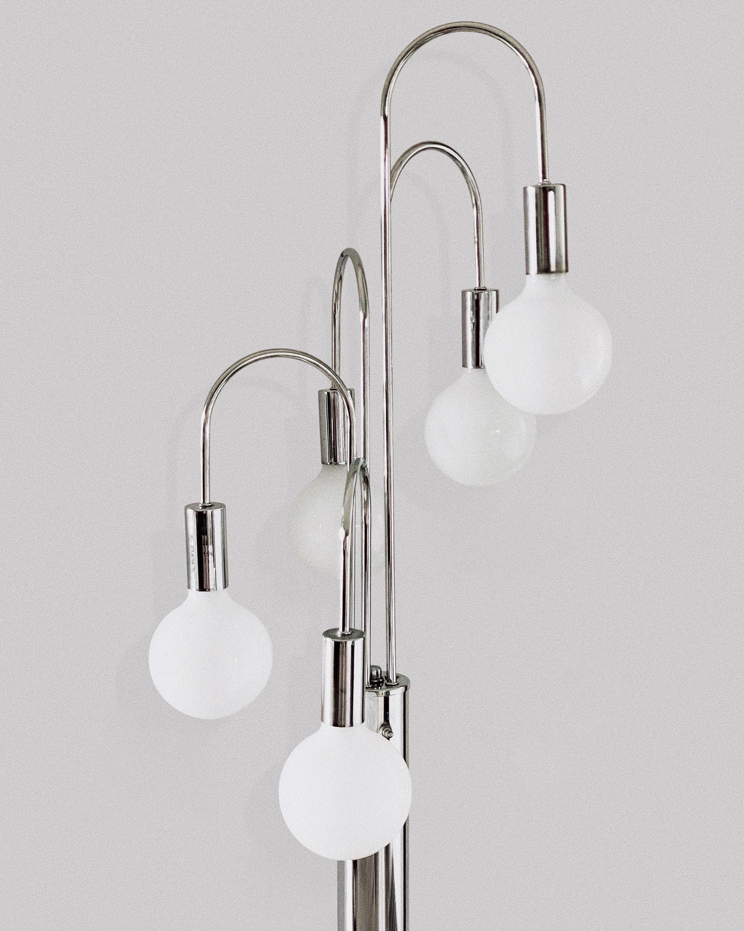 Mid-Century Modern 1970s Robert Sonneman Chrome Waterfall Floor Lamp For Sale