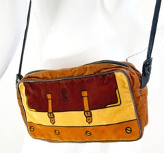 1970s Roberta di Camerino Trompe l’Oeil Tan Brown Velvet Vintage Crossbody Bag