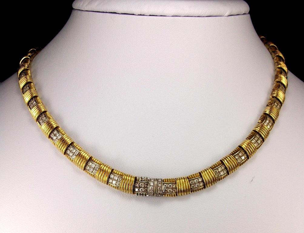 Women's or Men's 1970s Roberto Coin 4.50 Carat Diamonds and Yellow Gold Necklace and Ring For Sale