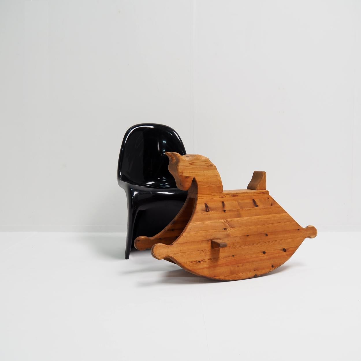 1970s Rocking Horse in Solid Pine Wood, Children’s Toy For Sale 4