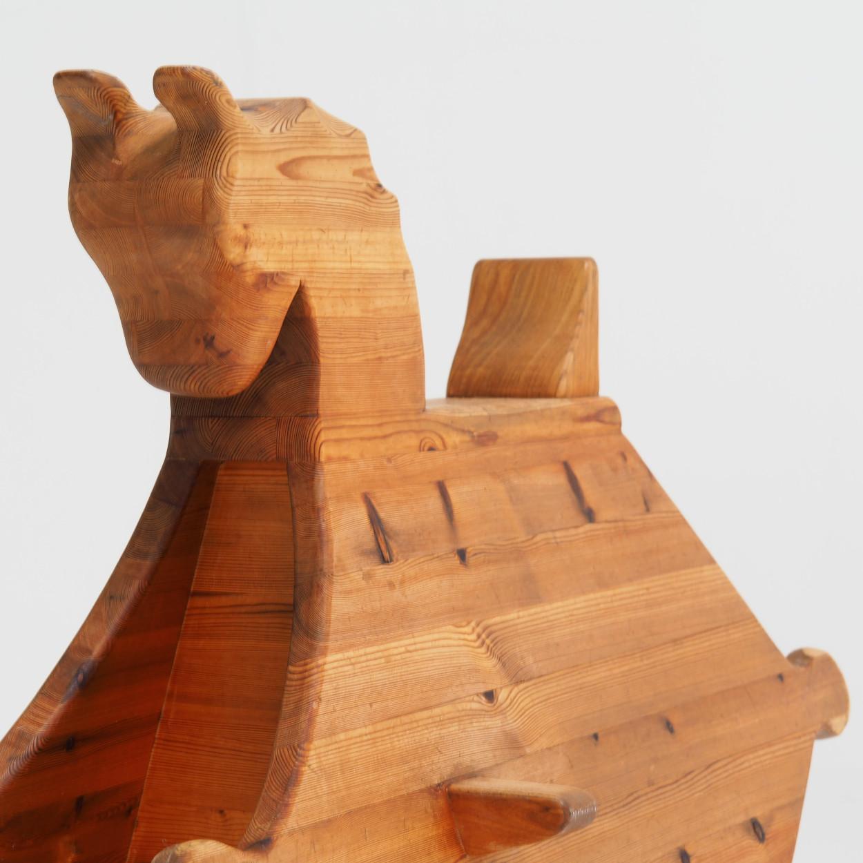 1970s Rocking Horse in Solid Pine Wood, Children’s Toy For Sale 2