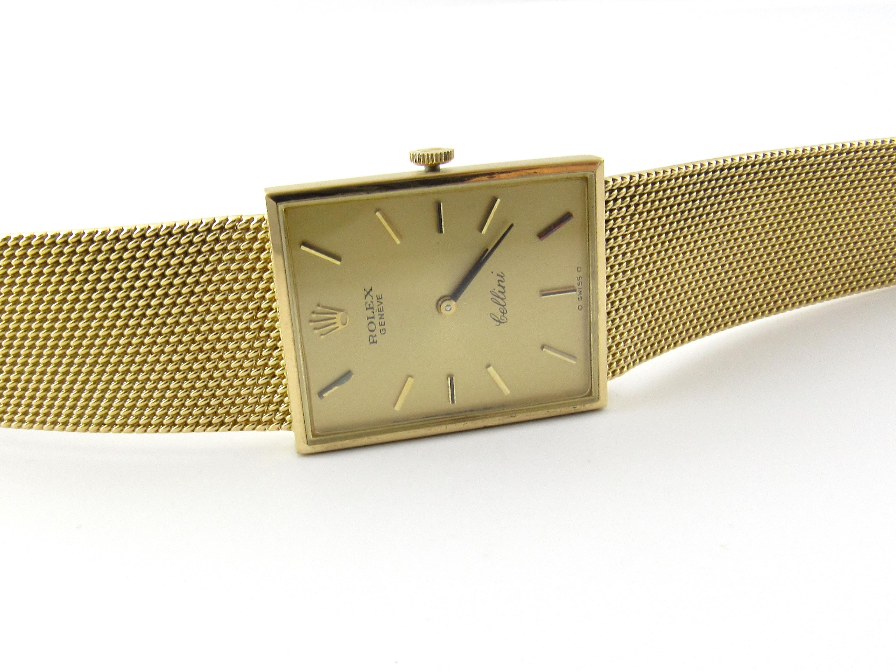 Rolex 18K Yellow Gold Men's Watch

Model: 4089

Serial: 4249383

This authentic Rolex Cellini Watch is from the 1970's

18K Yellow Gold case and band

Gold Dial and markers

Case is approx. 23mm x 28mm

Rolex Cal. 1600 manual wind mechanical