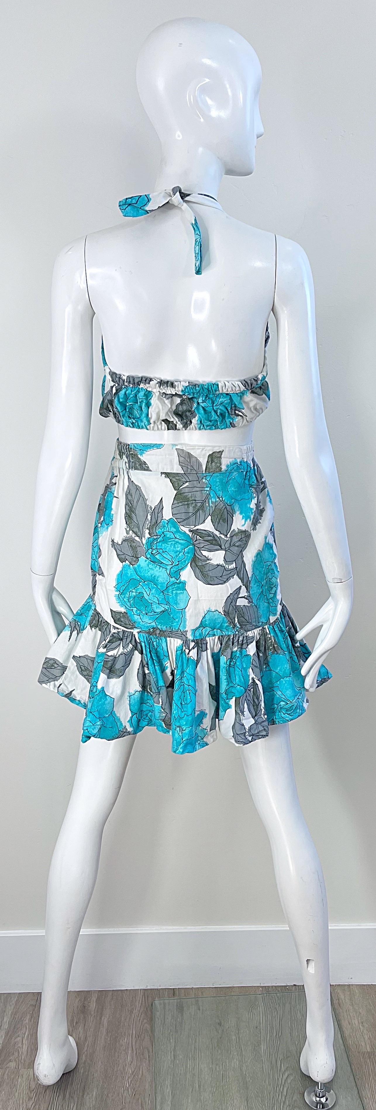 1970s Rose Flower Print Turquoise Blue Grey White 70s Cotton Crop Top Skirt Set For Sale 6