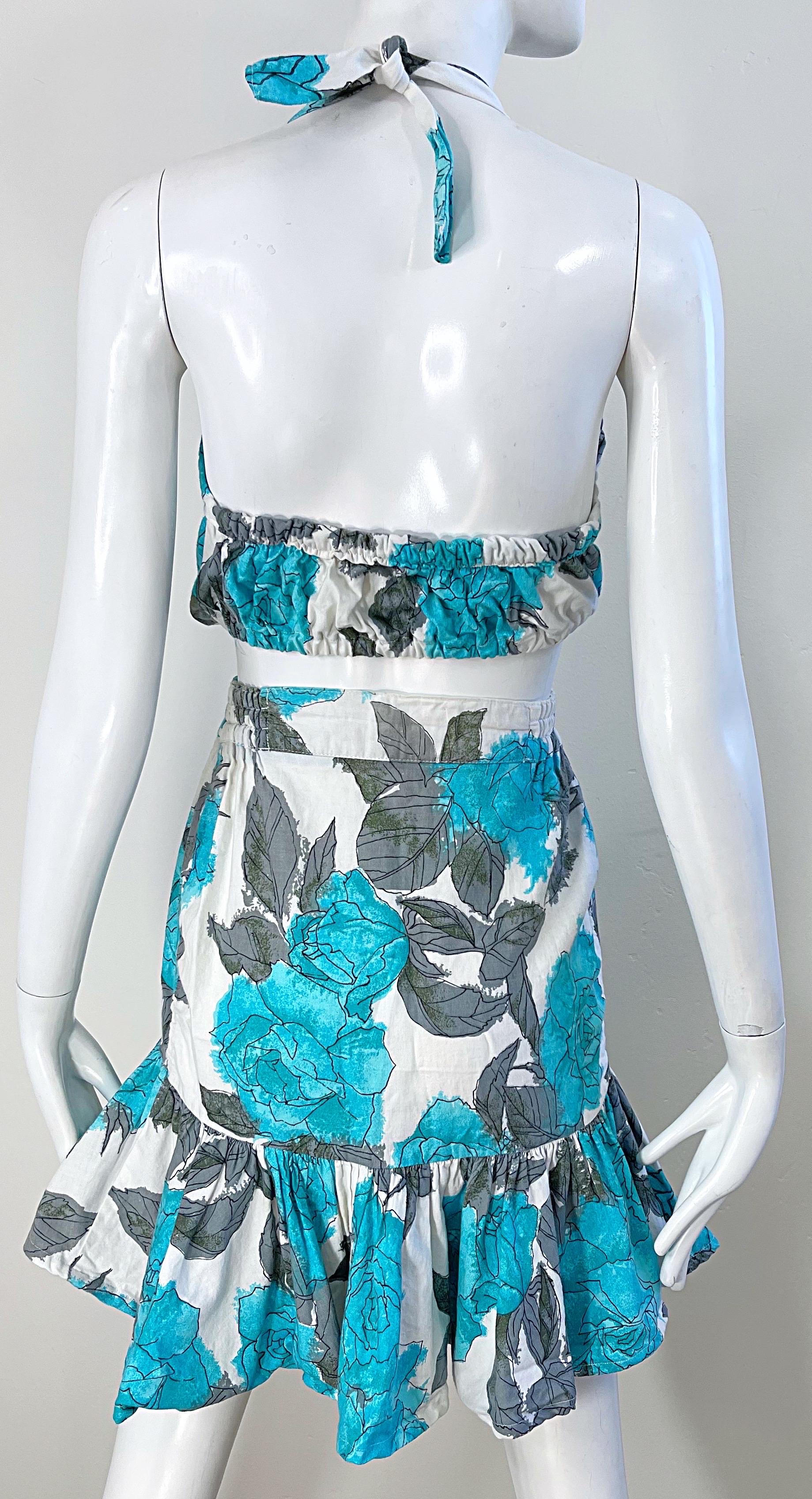 1970s Rose Flower Print Turquoise Blue Grey White 70s Cotton Crop Top Skirt Set For Sale 8