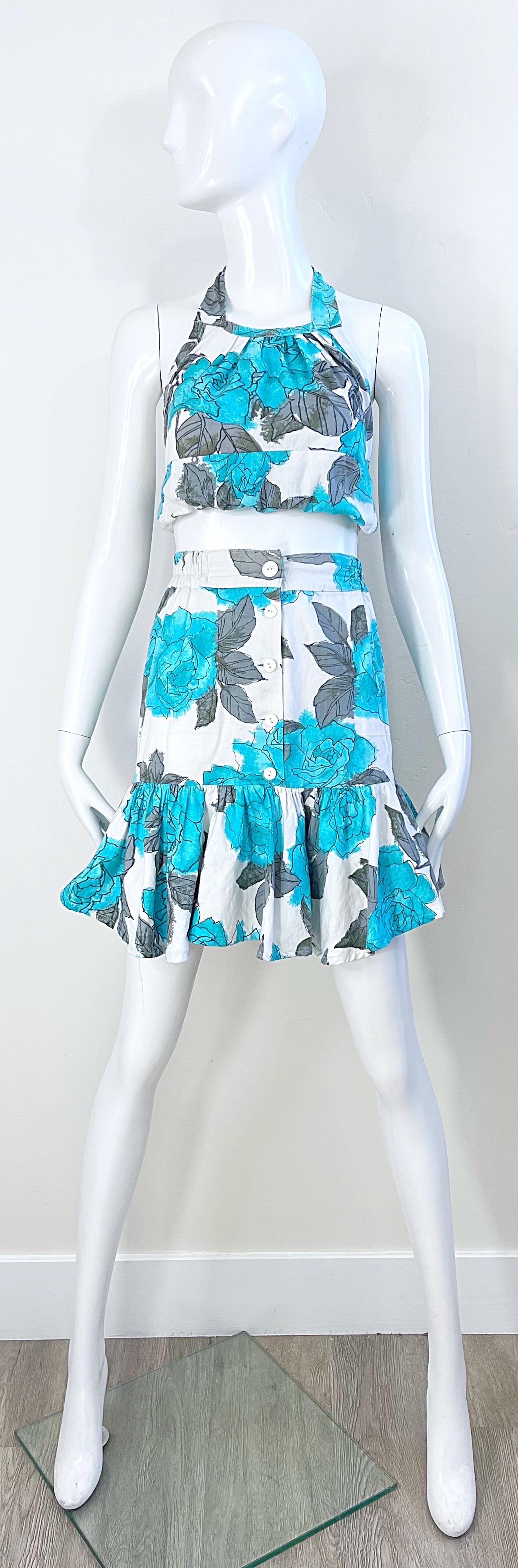 1970s Rose Flower Print Turquoise Blue Grey White 70s Cotton Crop Top Skirt Set For Sale 9
