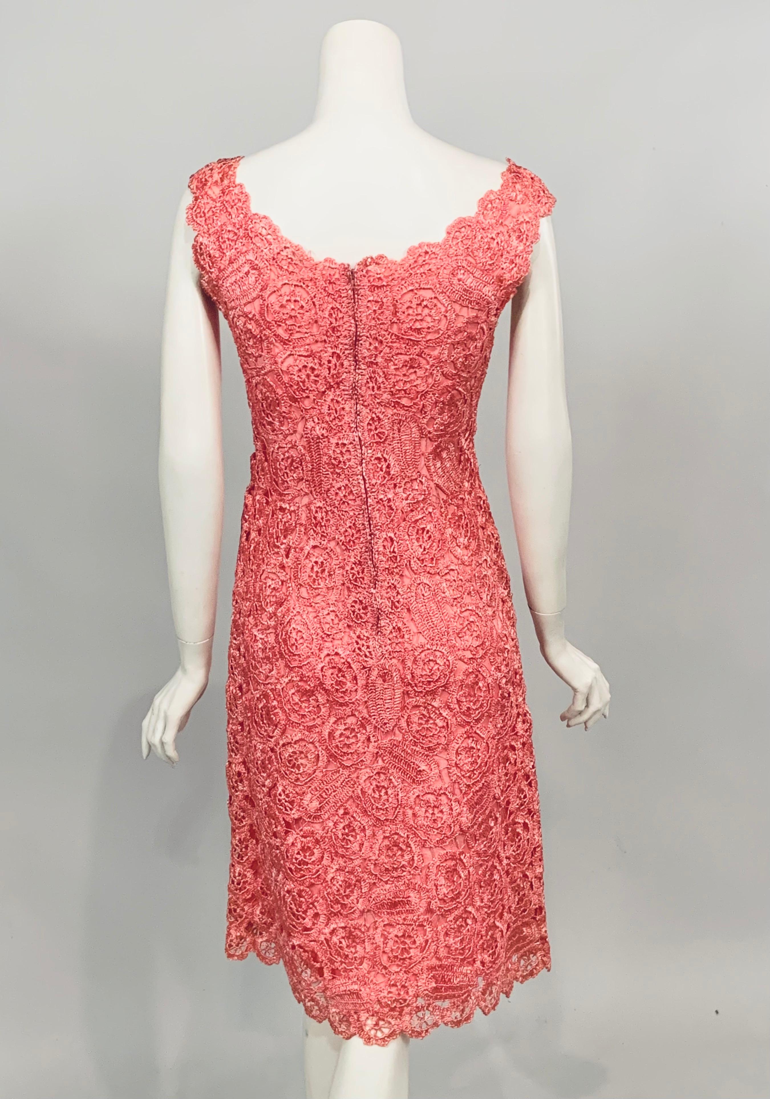 1970's Rose Pink Hand Crocheted Raffia Dress with Matching Belt For Sale 1