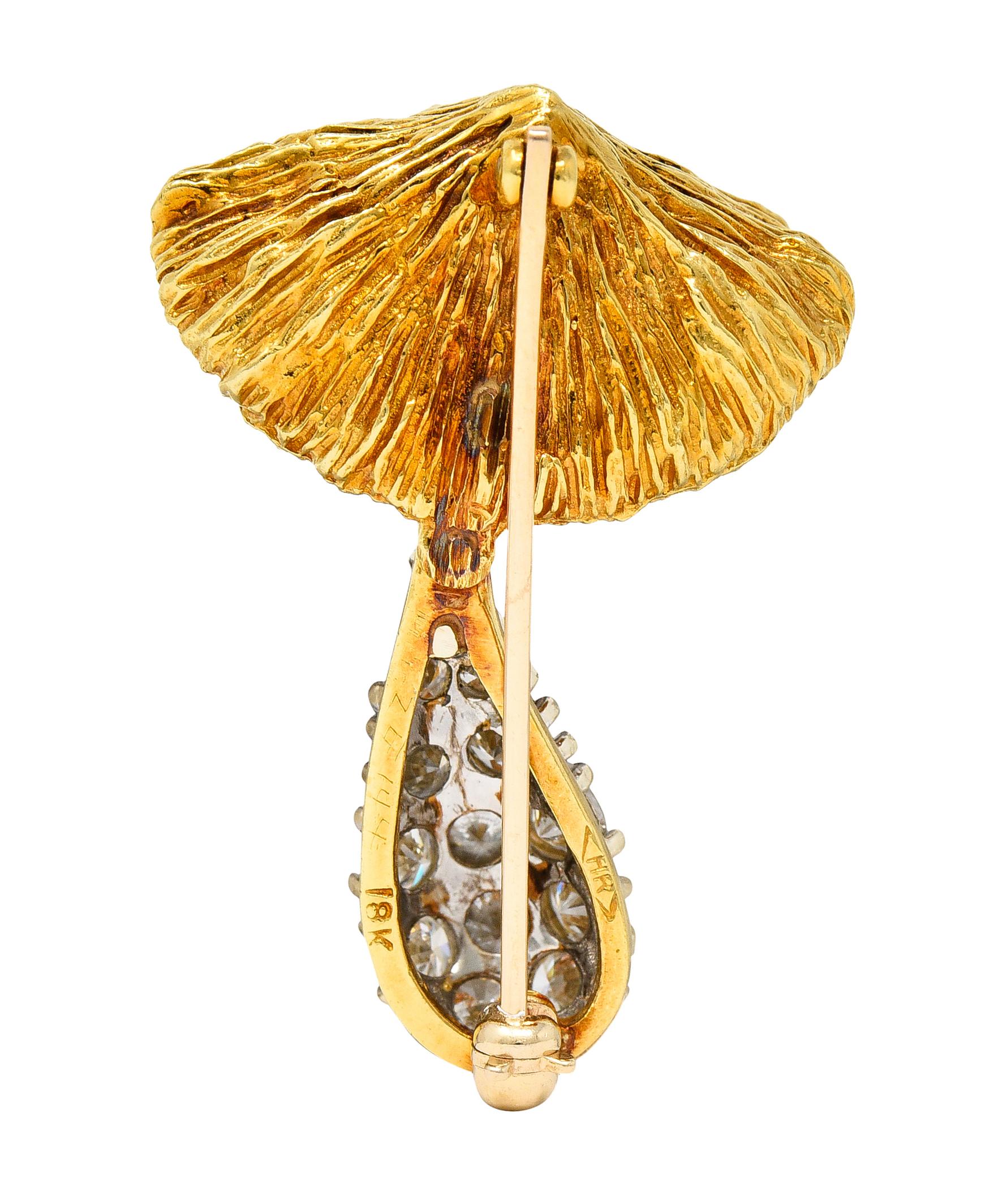 metallic gold mushroom