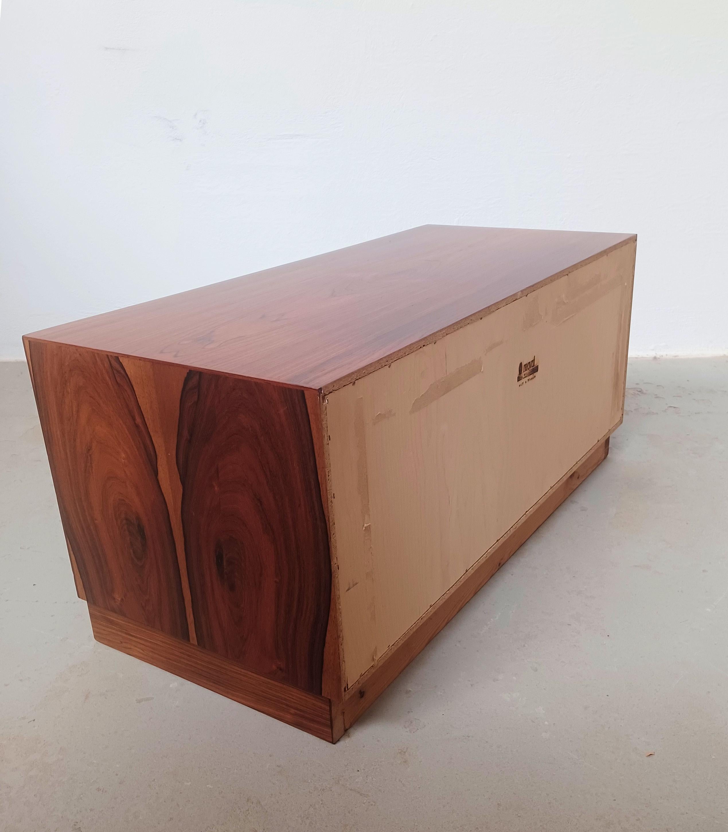 1970s Danish Rosewood Chest of Drawers For Sale 3