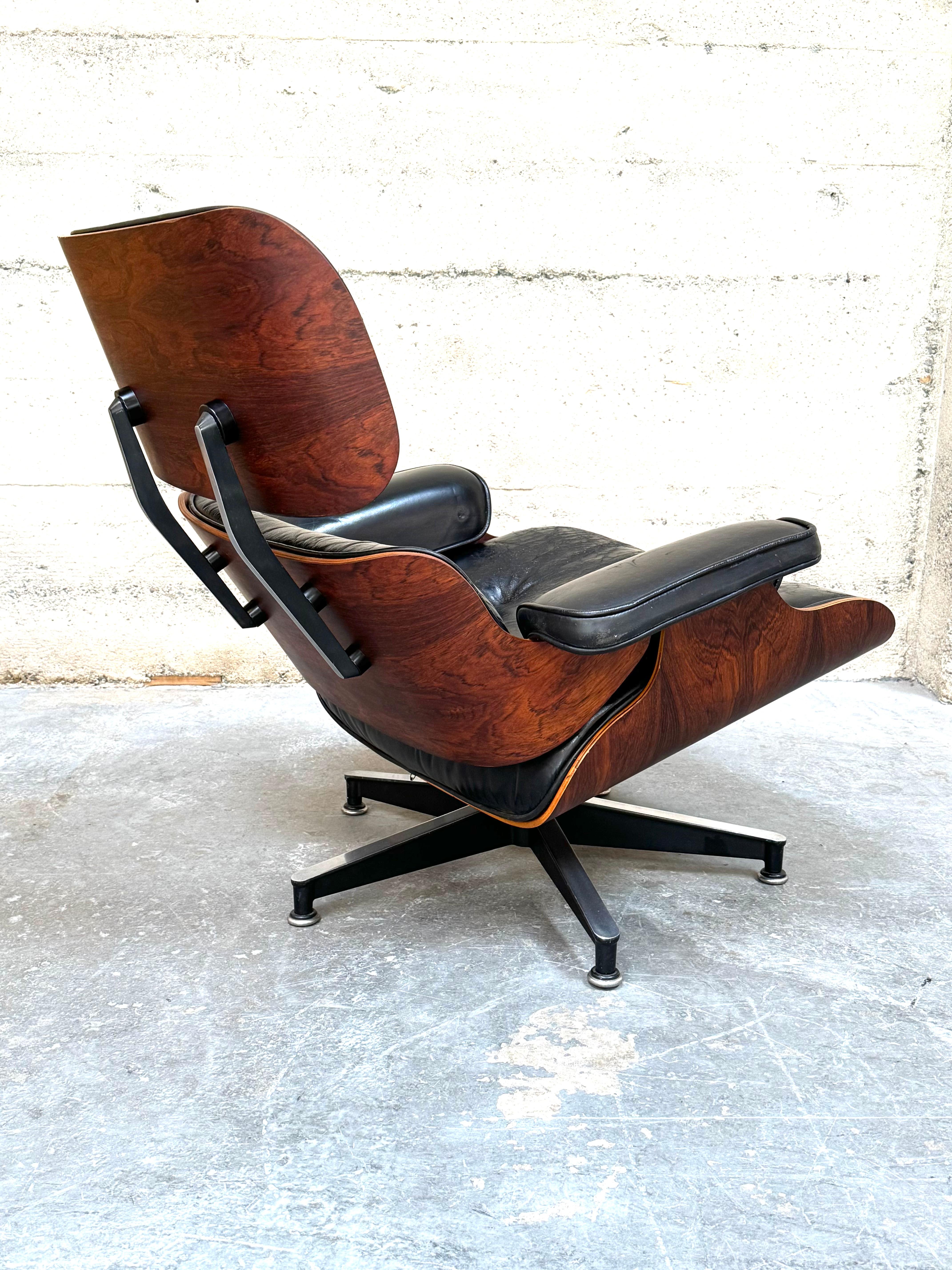 1970s Rosewood Eames Lounge Chair Model 670 (No ottoman) 1