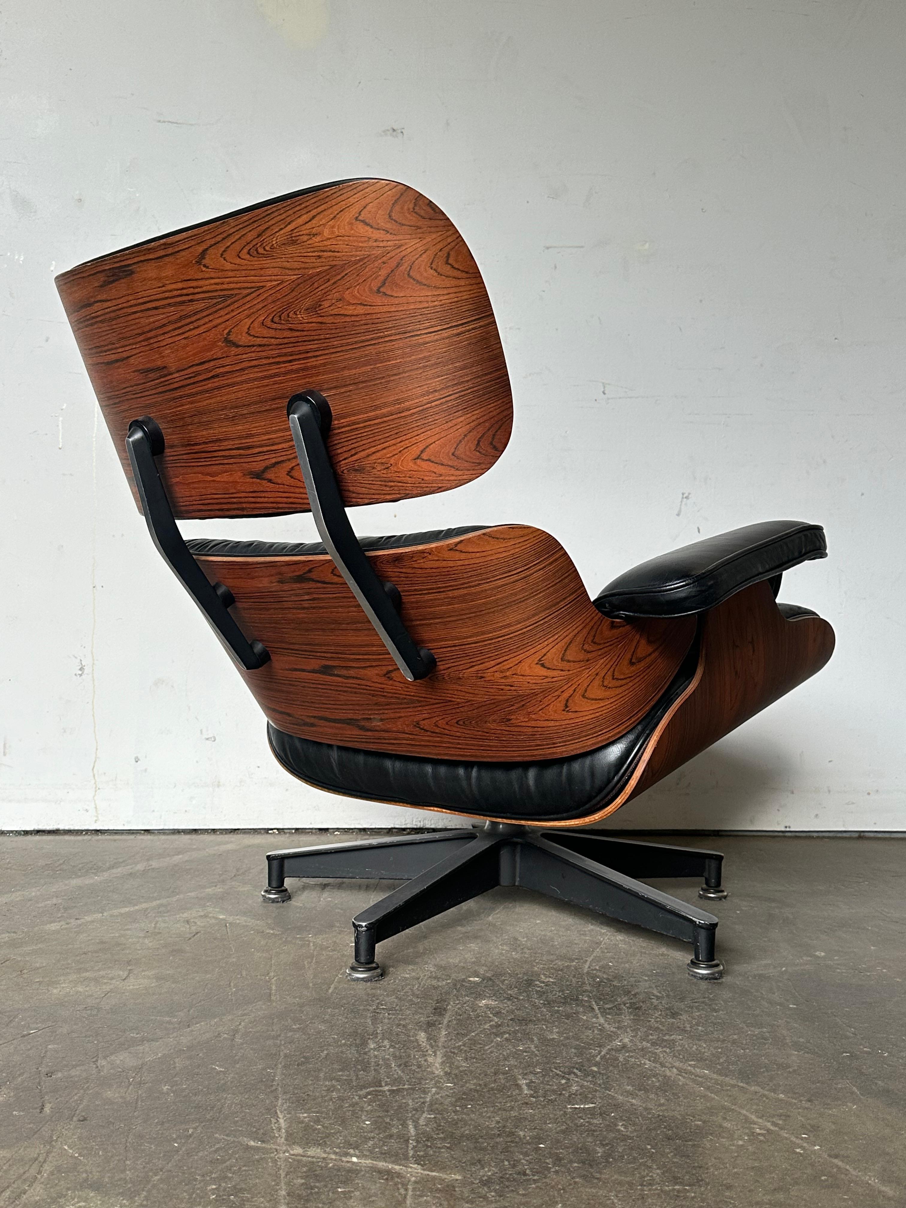 20th Century 1970s Rosewood Herman Miller Lounge Chair and Ottoman
