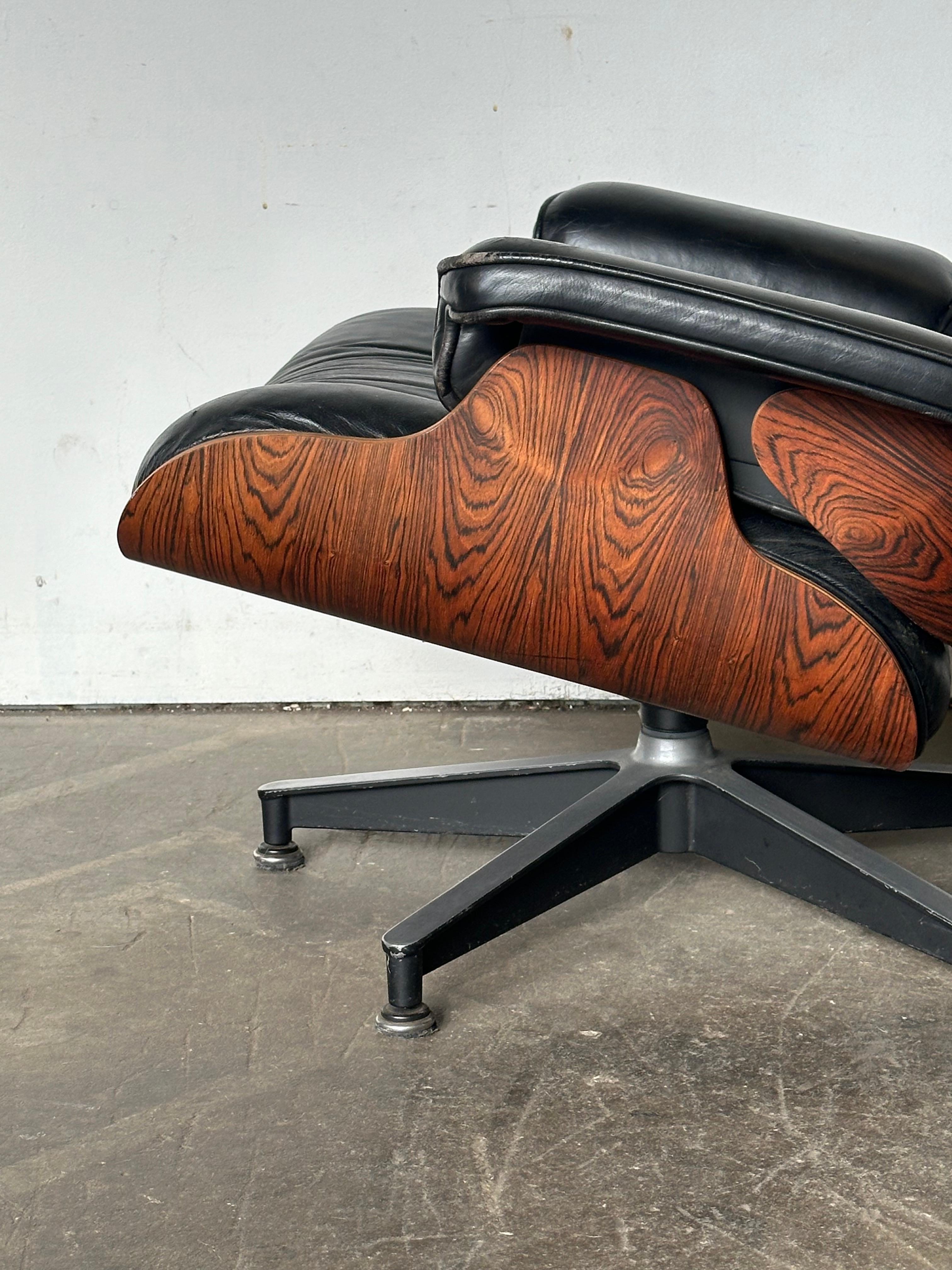 1970s Rosewood Herman Miller Lounge Chair and Ottoman 1