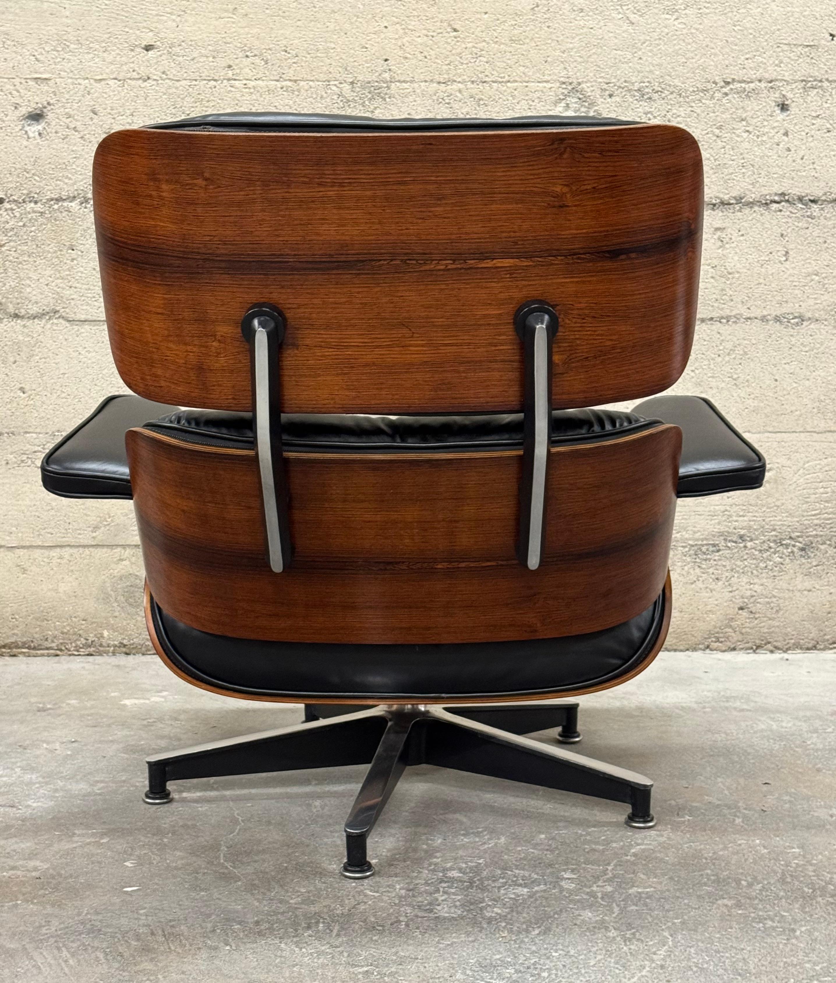 1970s Rosewood & Leather Eames Lounge Chair & Ottoman (Restored) Herman Miller For Sale 2
