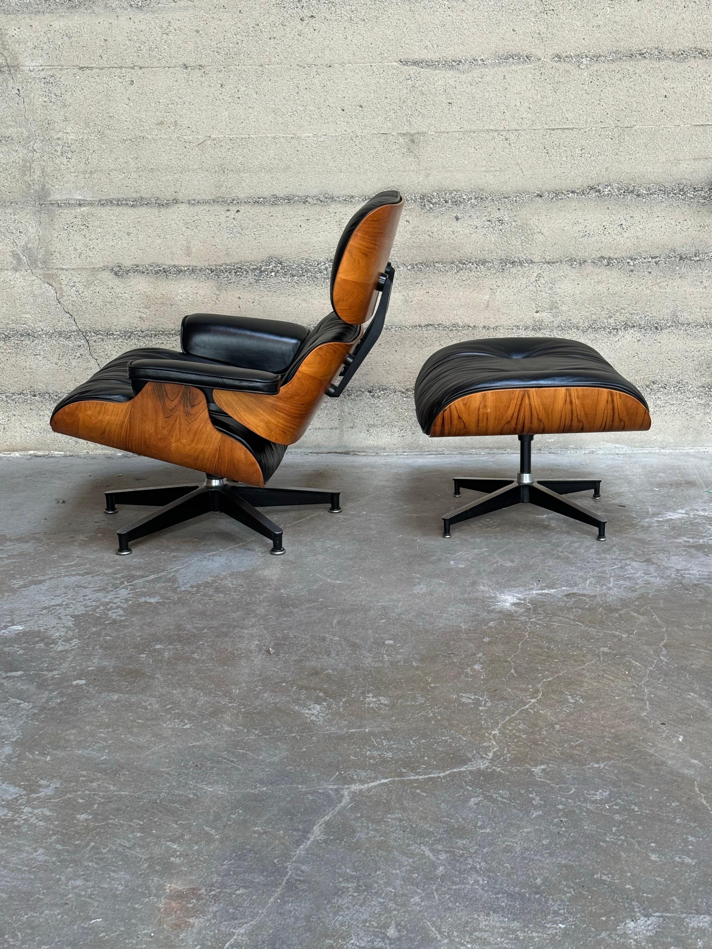 Aluminum 1970s Rosewood / Leather Eames Lounge & Ottoman 670 / 671 Herman Miller