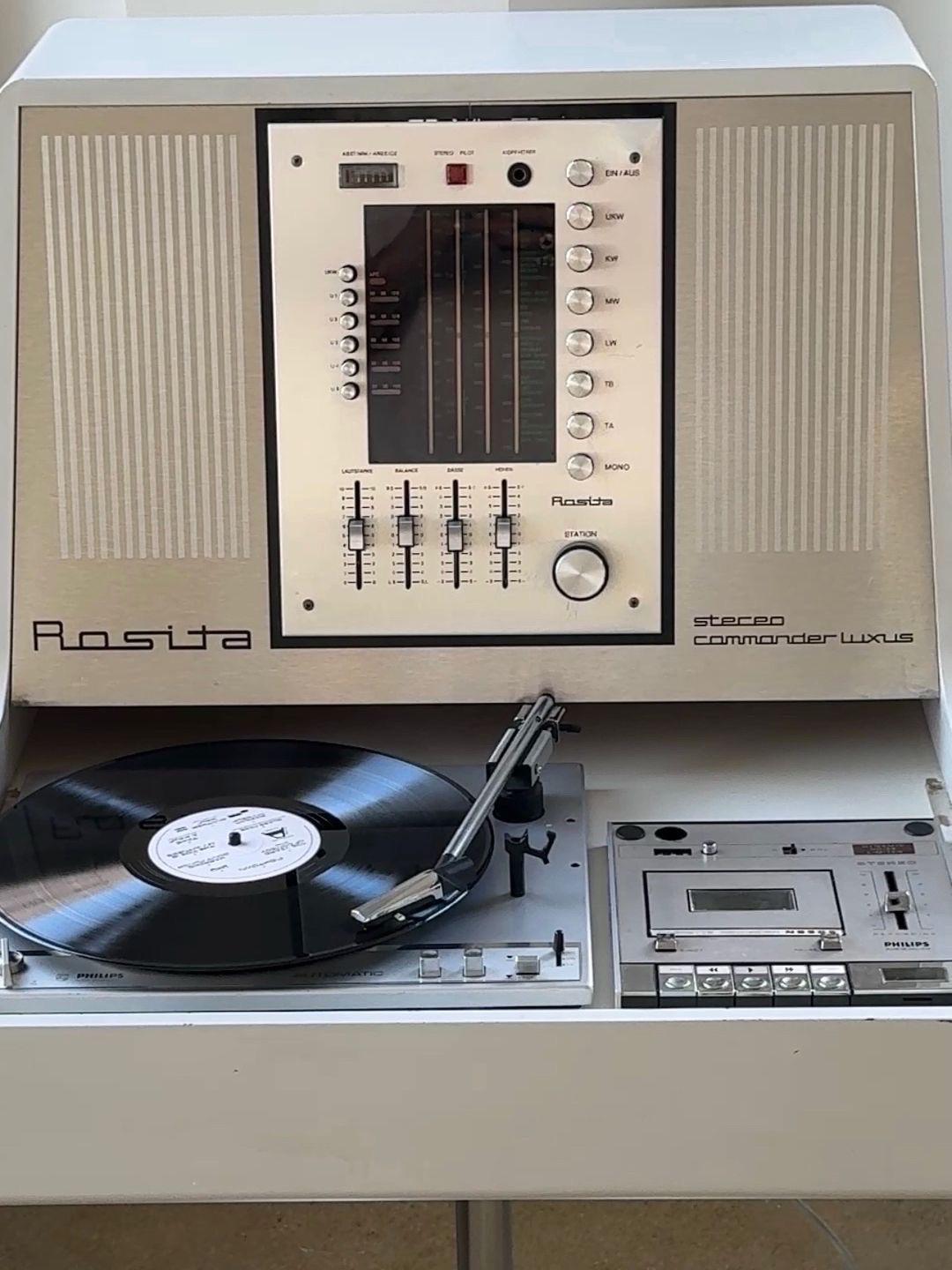 Late 20th Century 1970's Rosita Commander Luxus Stereo System For Sale