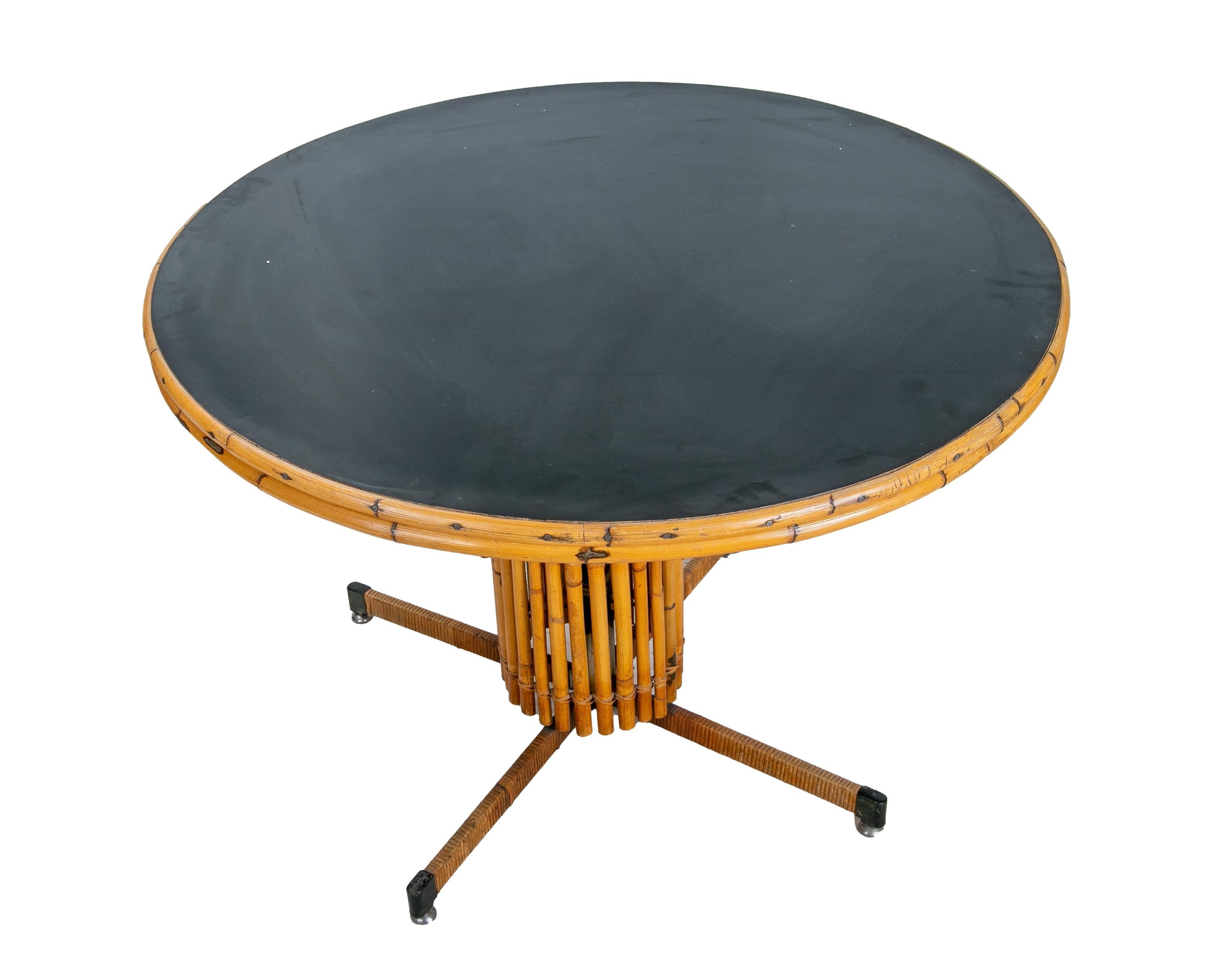 1970s Round Bamboo Table with Formica Tabletop and Steel Structure  In Good Condition For Sale In Marbella, ES