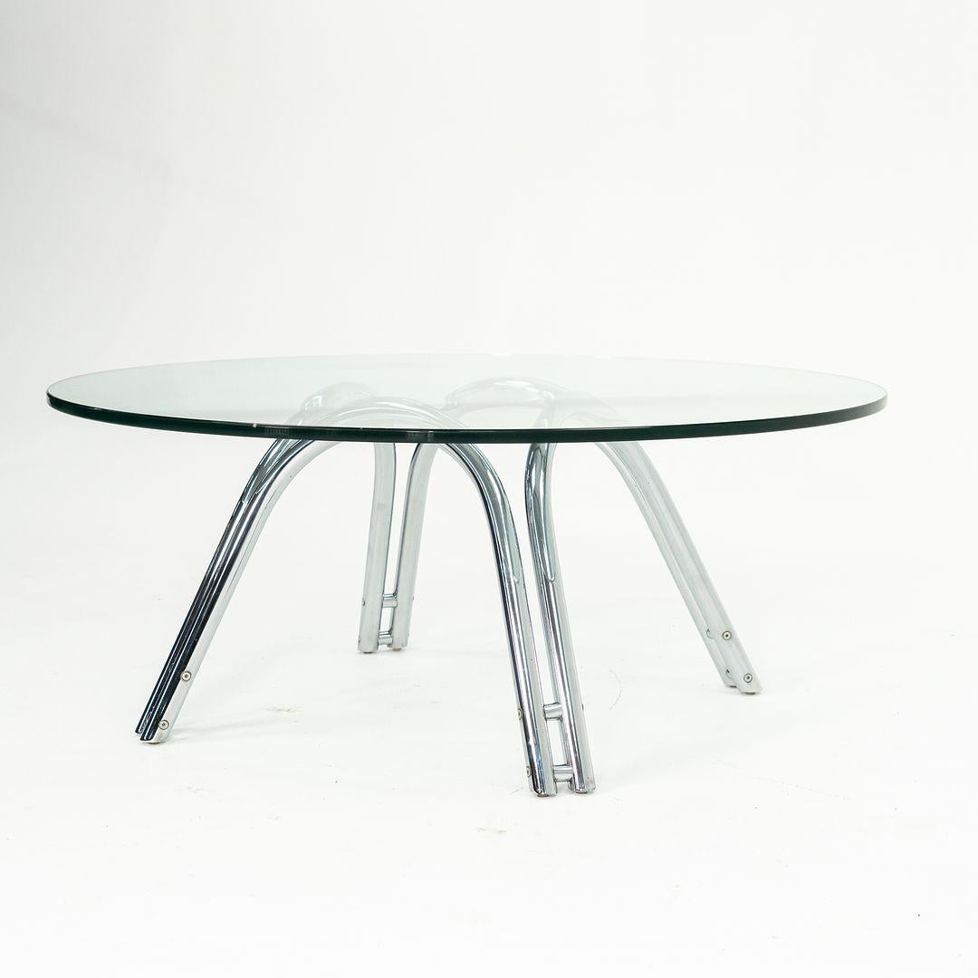 1970s Round Chromed-Steel and Glass Coffee Table attributed to Roger Sprunger For Sale 4