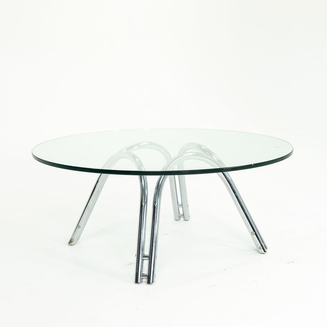 Late 20th Century 1970s Round Chromed-Steel and Glass Coffee Table attributed to Roger Sprunger For Sale