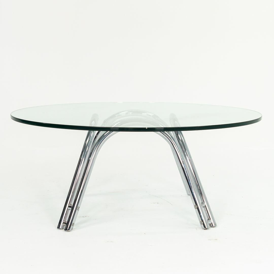 1970s Round Chromed-Steel and Glass Coffee Table attributed to Roger Sprunger For Sale 2