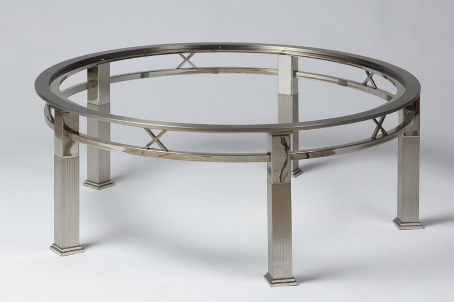 French 1970s Round Coffee Table in Chromed Metal and Acid-Worked Glass For Sale