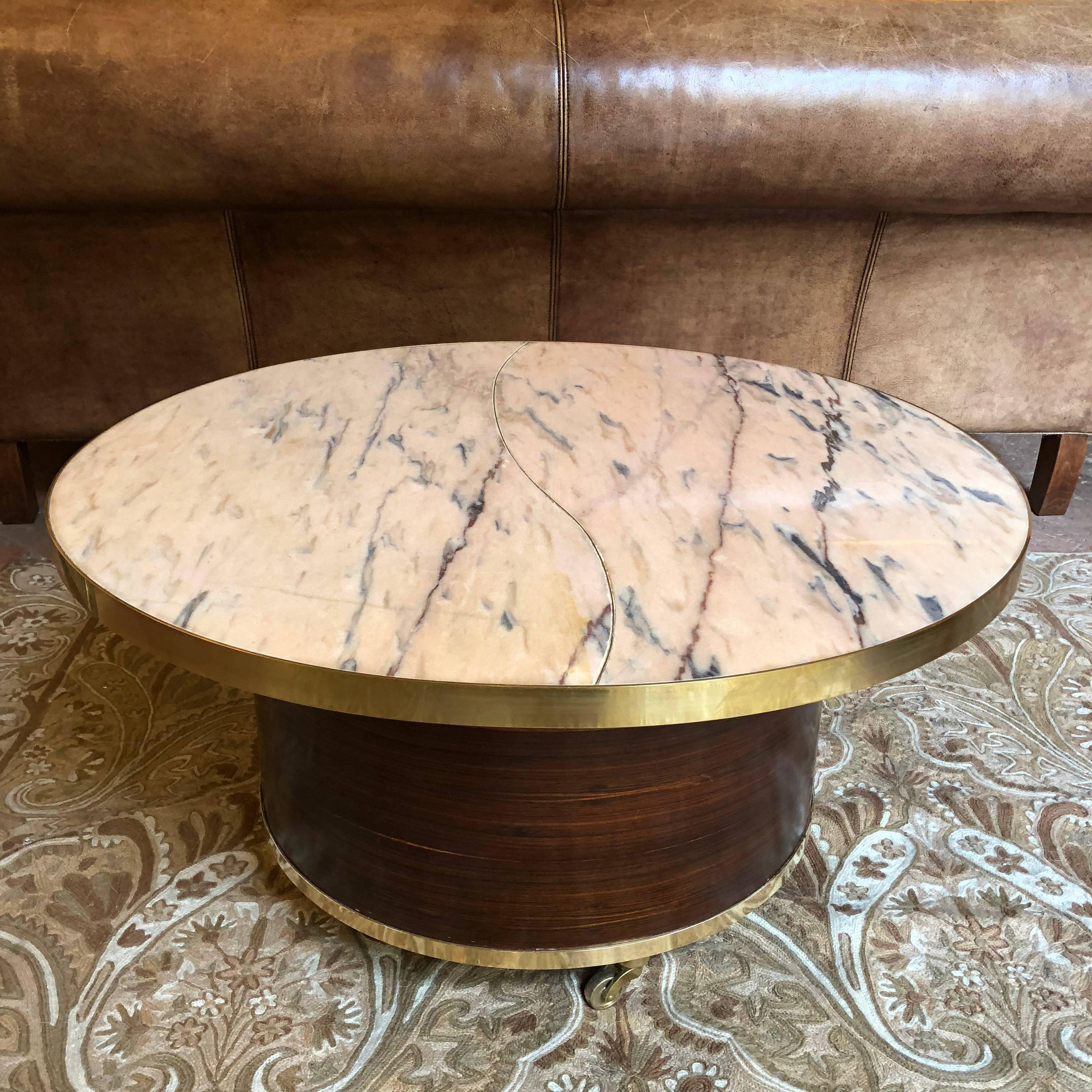1970s Round Coffee Table with Pink Marble Top, Wood Veneer, Brass Inlay & Wheels 2