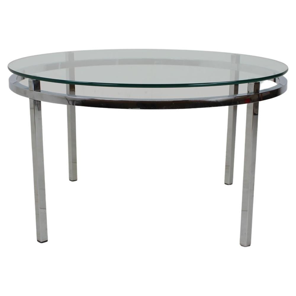 Table de conférence ronde des années 1970 en chrome et verre, Italie