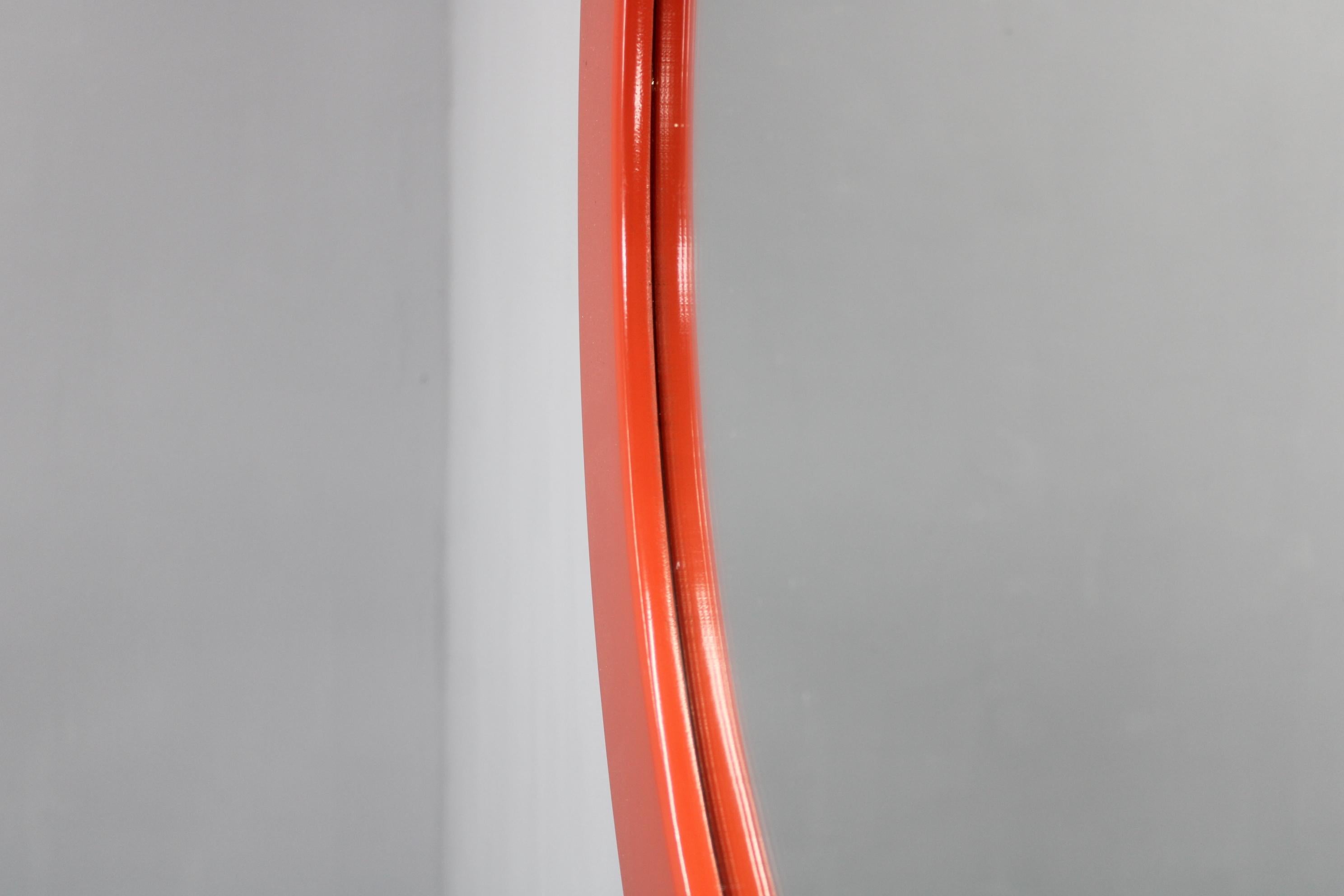 Wood 1970s Round Italian Mirror For Sale