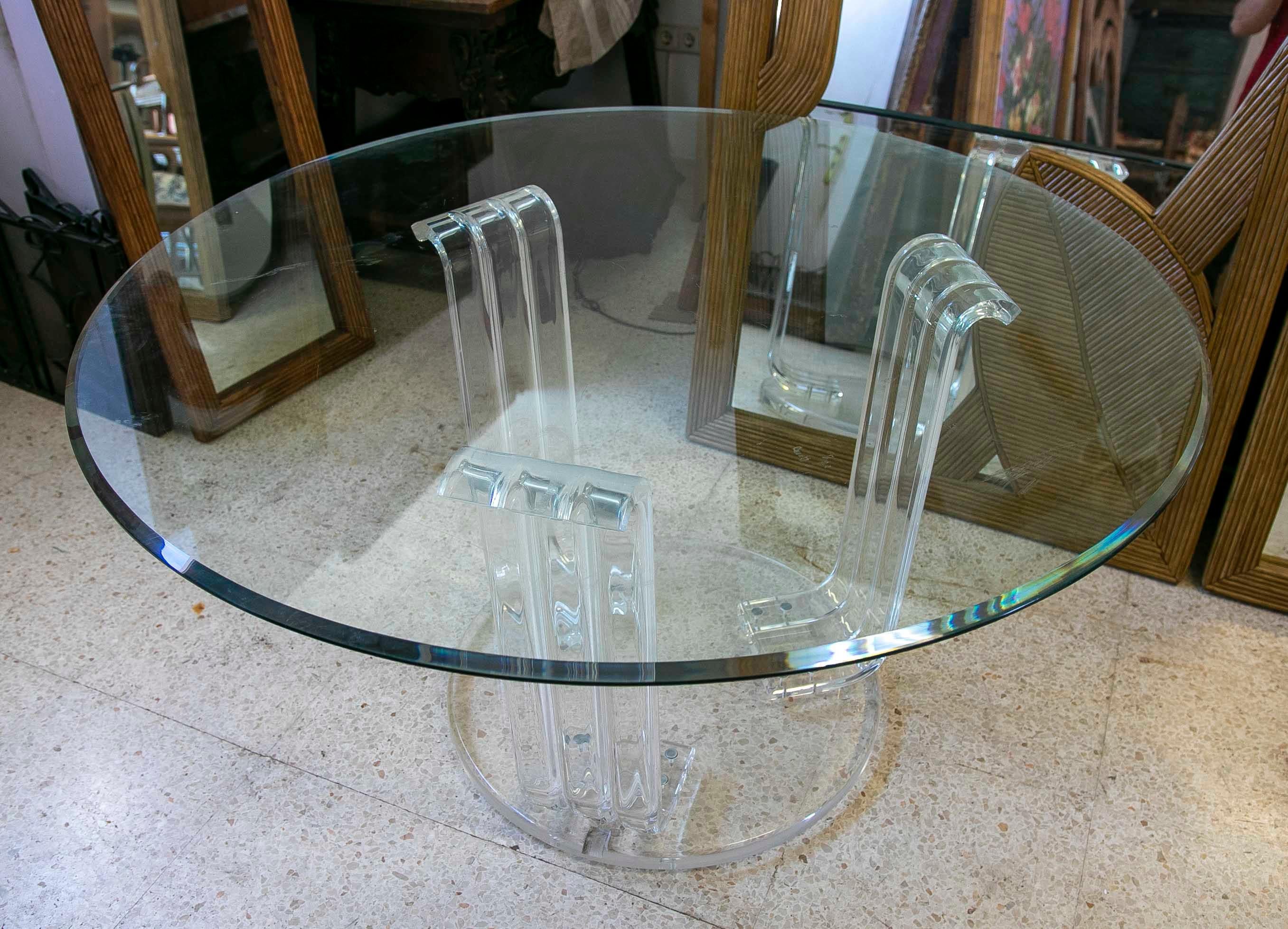 20th Century 1970s Round Table with Metraquilato Base and Glass Top  For Sale