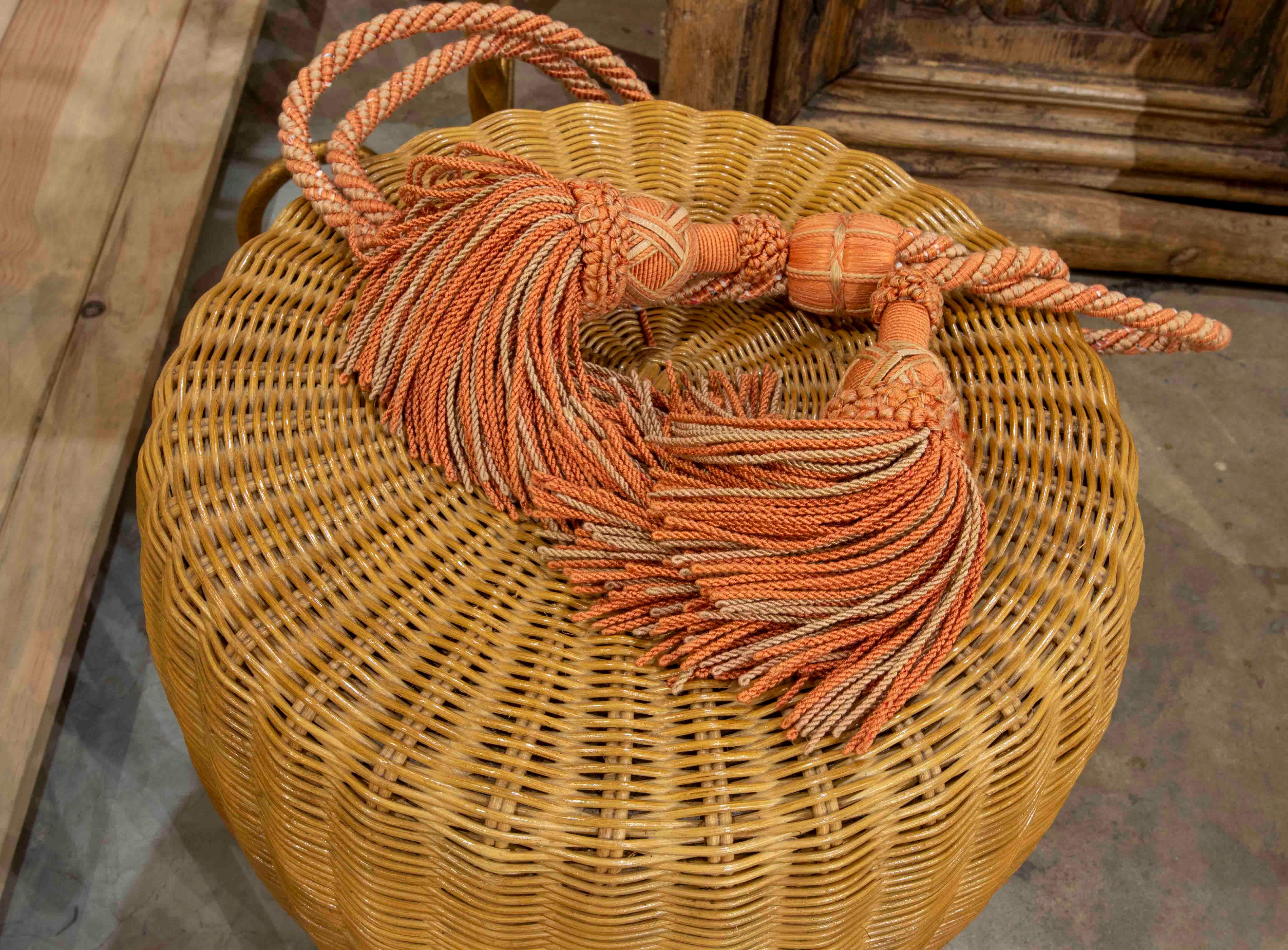 1970s Round Wicker Stool with Tassel For Sale 2