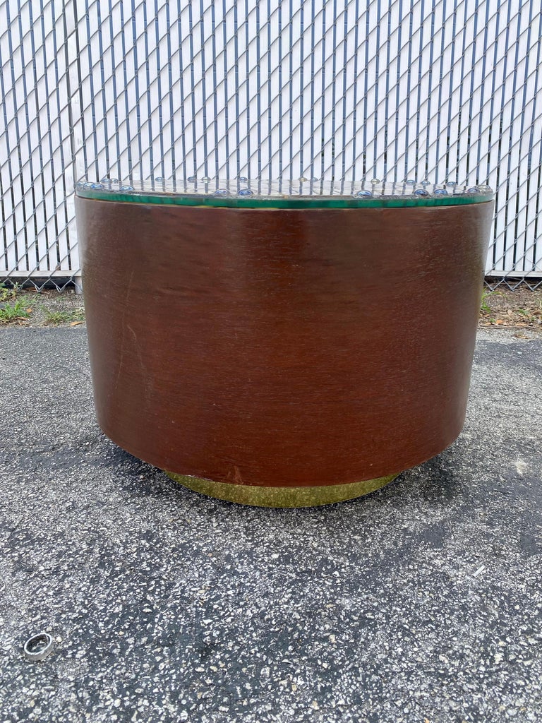 1970s Milo Baughman Round Wood Brass Coffee Table With Murano Art Glass