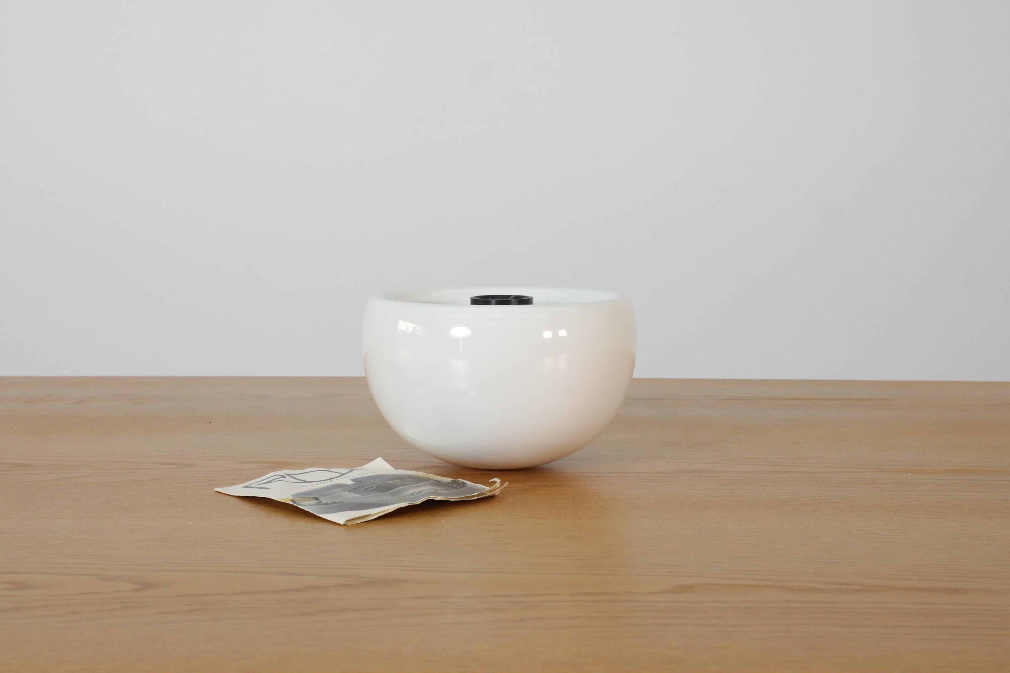Posacenere rotondo in ceramica ROX Sicart rosso e bianco, anni '70, nuovo in scatola in vendita 4