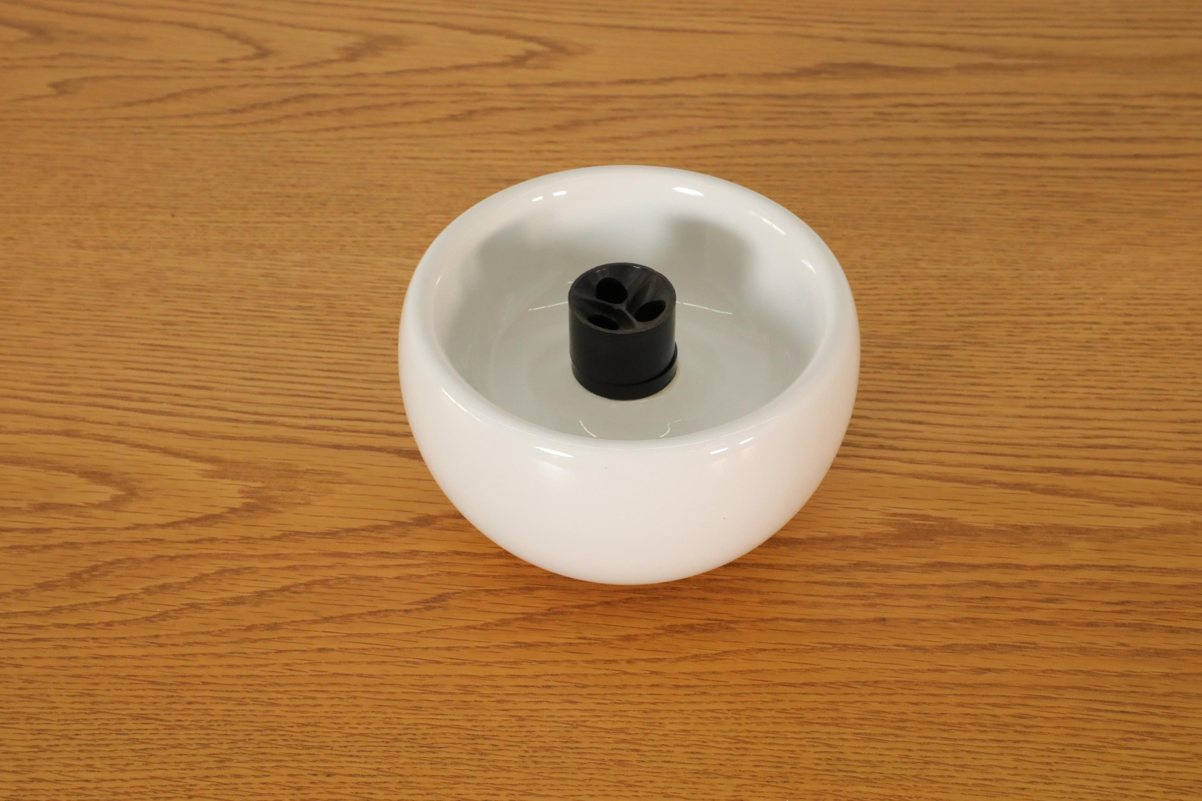 Posacenere rotondo in ceramica ROX Sicart rosso e bianco, anni '70, nuovo in scatola in vendita 6