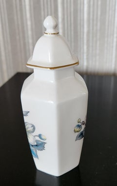 1970s Royal Worcester Bone China Petite Ginger Jar