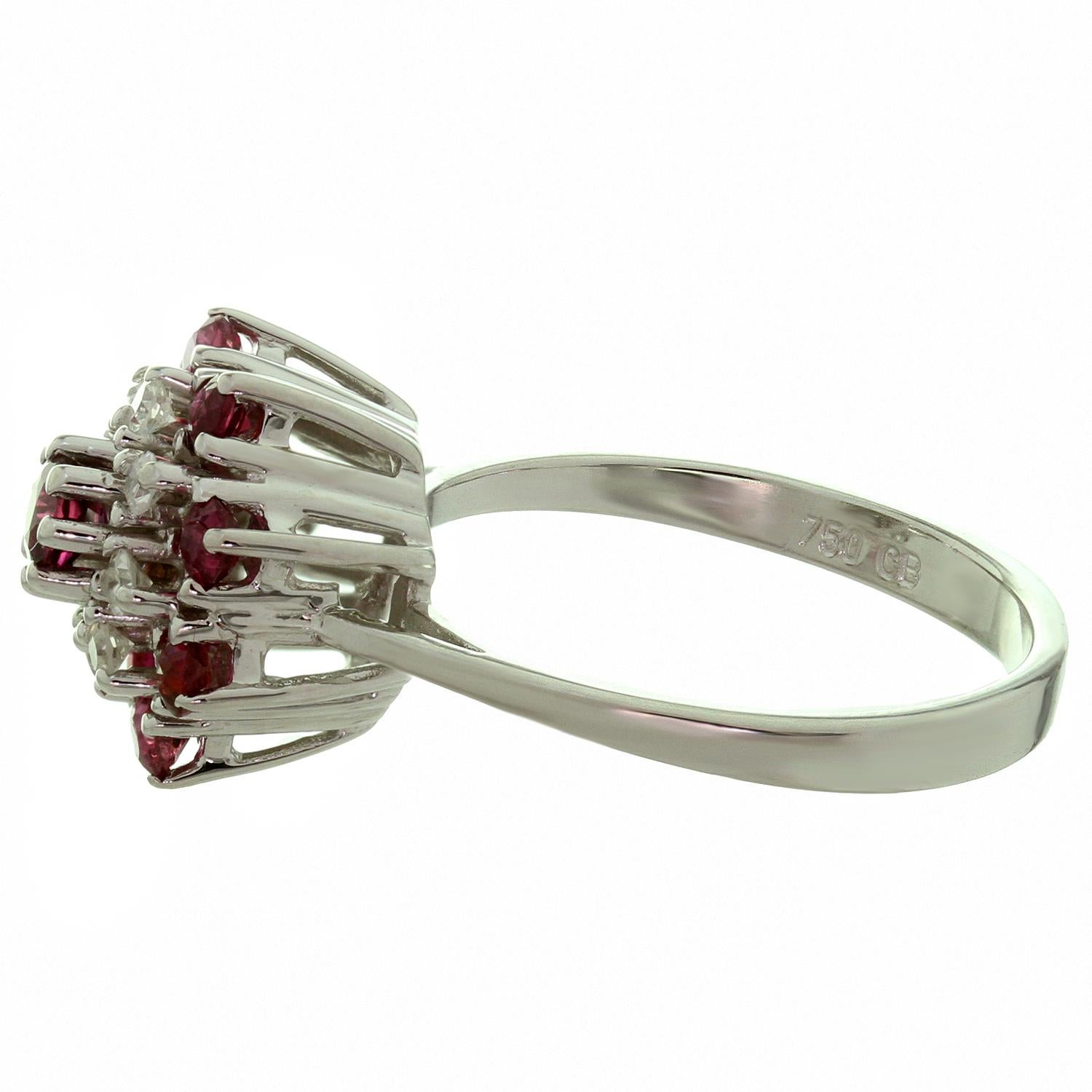 1970s Ruby Diamond White Gold Ring In Excellent Condition For Sale In New York, NY