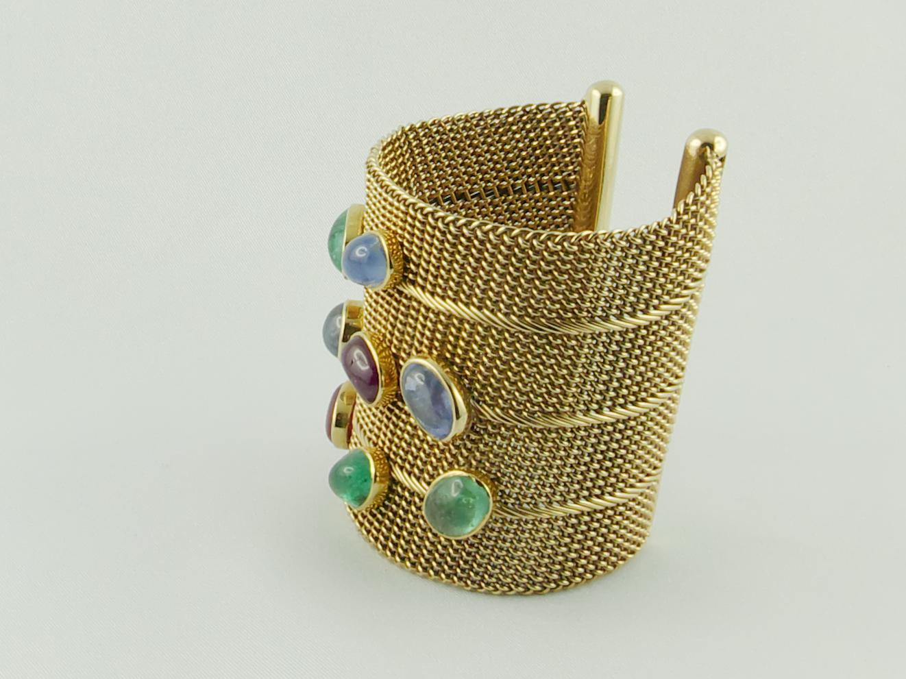 1970s Ruby Emerald Sapphire Yellow Gold Cuff In Good Condition In Torino, IT