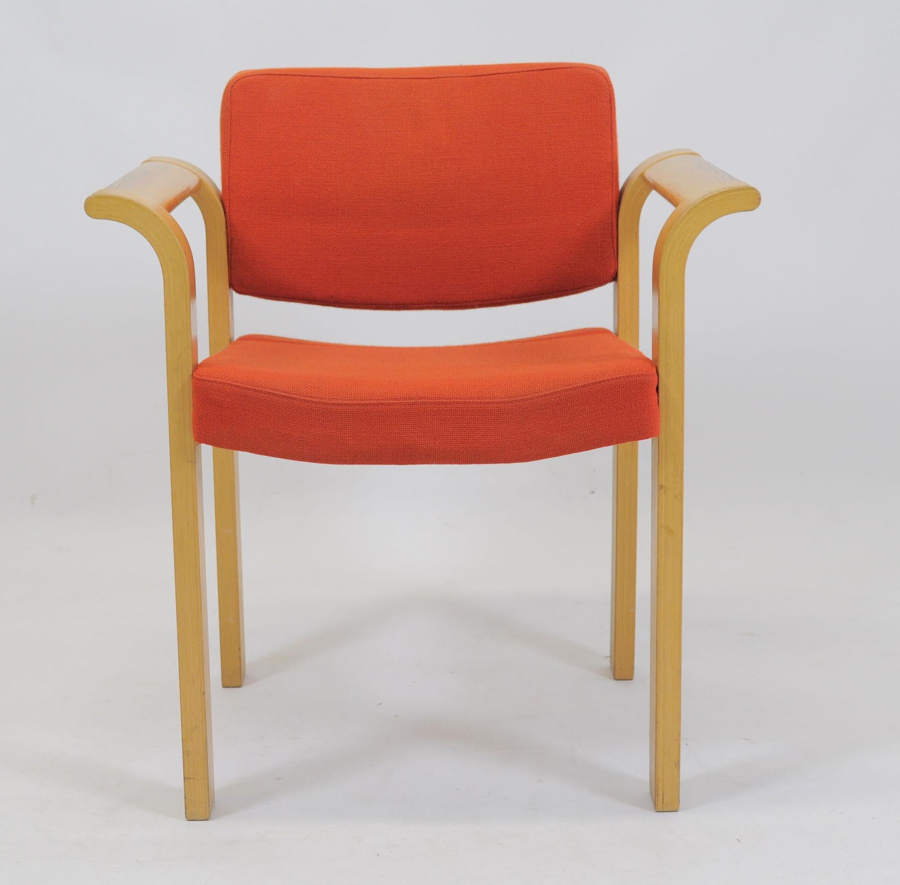 1970s Rud Thygesen and Johnny Sorensen Restored Conference Armchairs in Oak im Angebot 3