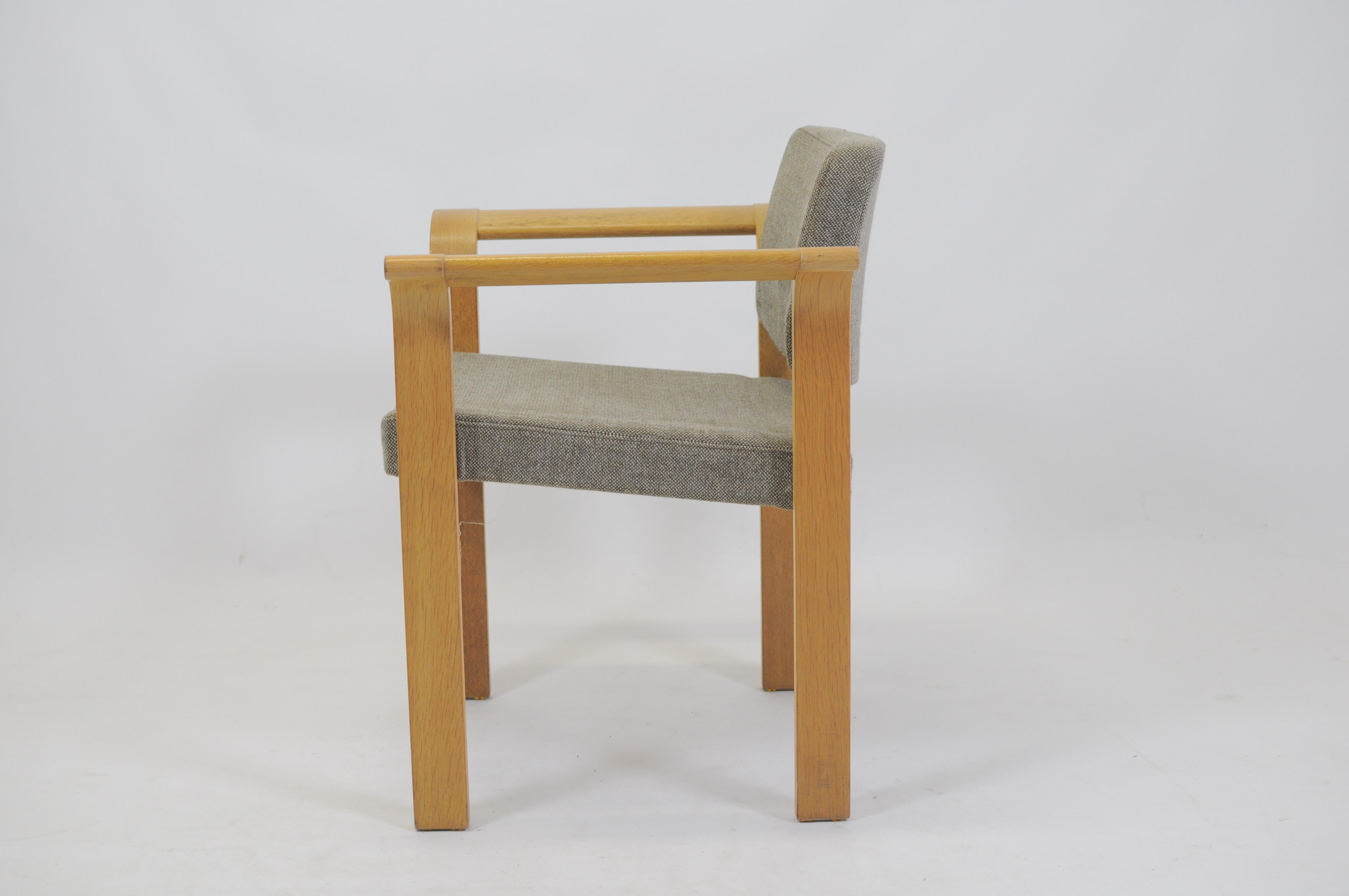 Scandinave moderne Ensemble de dix fauteuils rembourrés Rud Thygesen, Johnny Sorensen, Inc. des années 1970 en vente