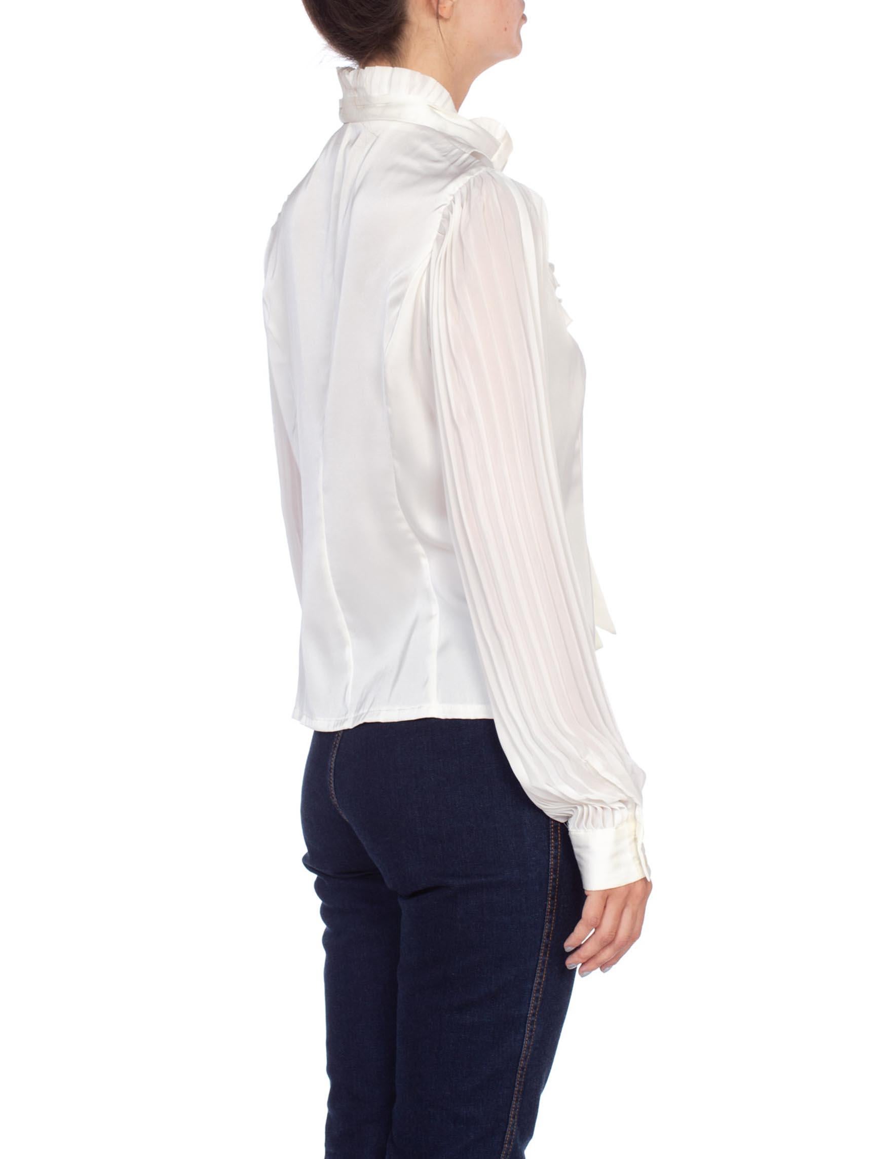 1970'S White Polyester Sateen Ruffled Bow Neck Blouse In Excellent Condition In New York, NY